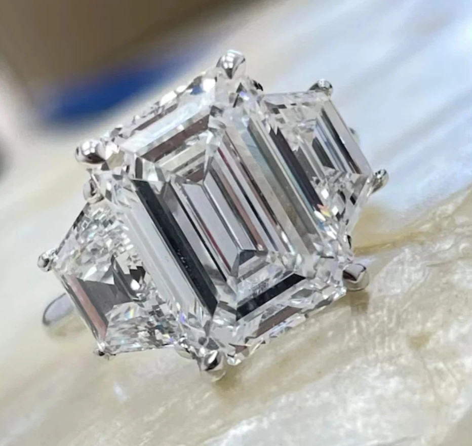 IGI 6.00Ct Emerald-Cut EF/VS1 Lab Grown Diamond Engagement Ring 14k White Gold