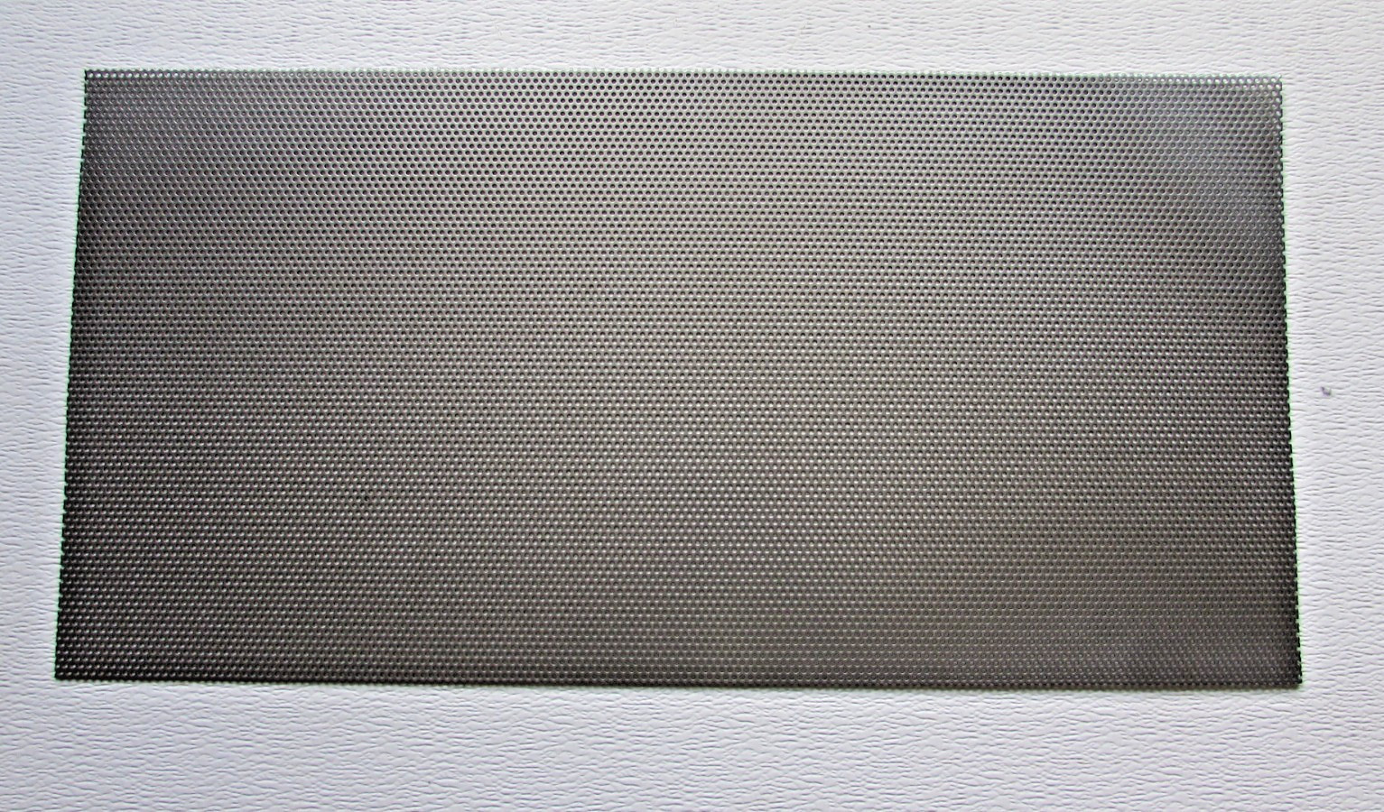 3/32 ROUND HOLE 18 GAUGE STAINLESS PERFOREATED SHEET--12\