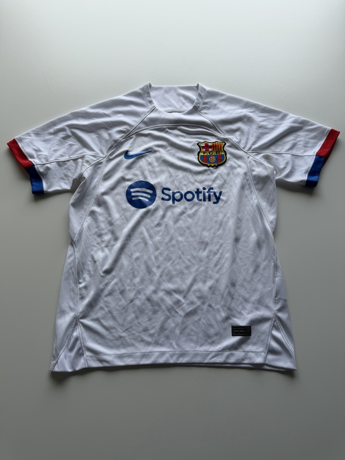 NIKE FC BARCELONA 2023/24 STADIUM AWAY MEN'S DRI-FIT SOCCER JERSEY DX2686-101