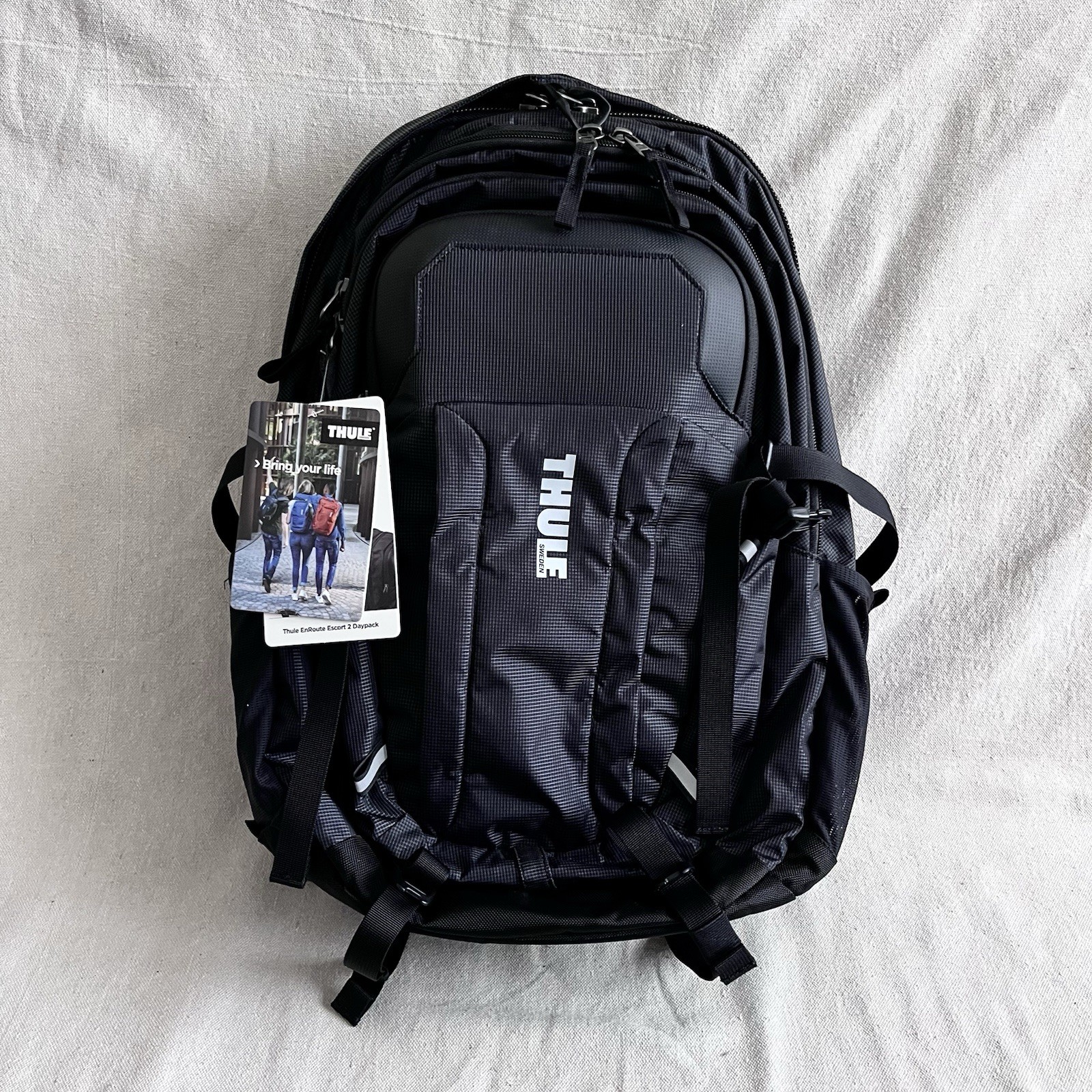 Thule EnRoute Escort 2 Daypack Backpack in Black Padded Laptop Tablet NWT