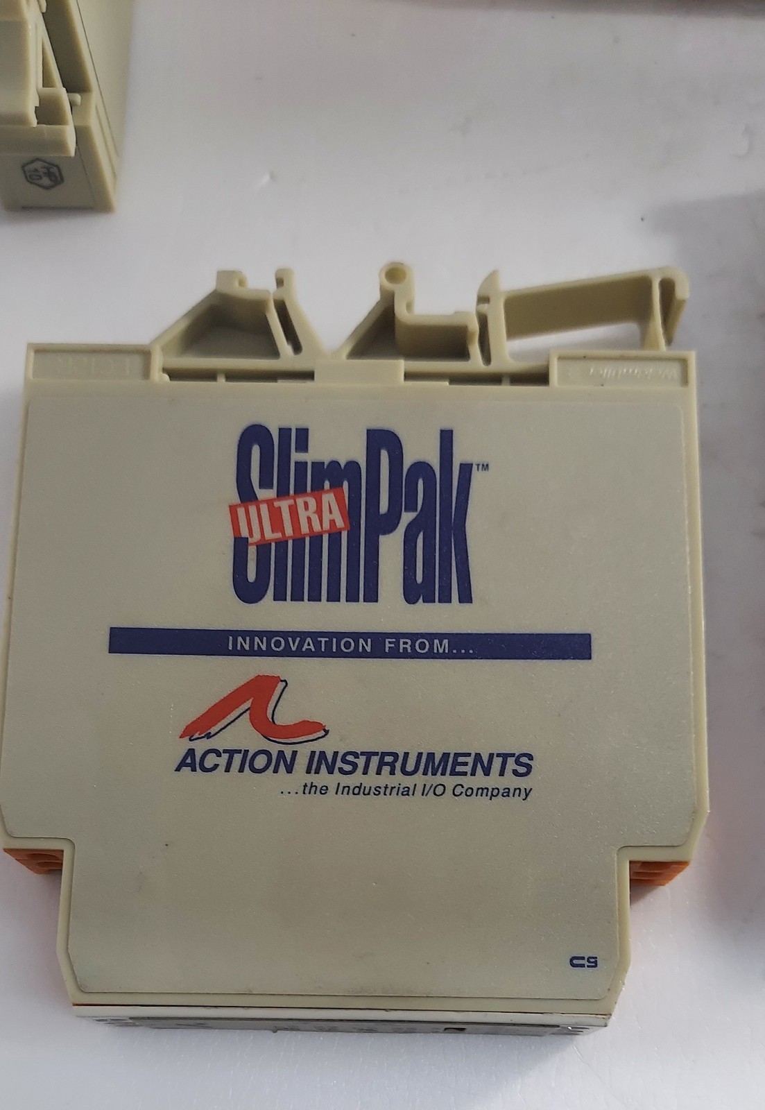 Ultra Slimpak G128-0001 Signal Conditioner Excellent Condition 13 PC AVAILABLE 