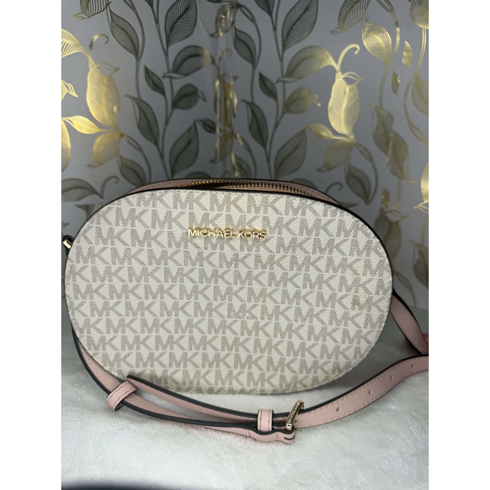 MICHAEL KORS Signature Logo Crossbody