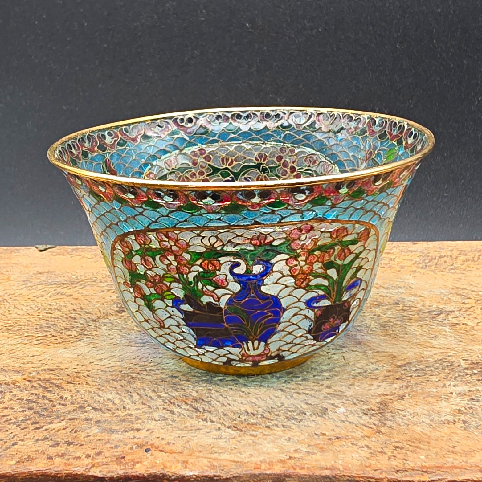 Antique Japanese Cloisonné Enamel Bowl Dating from the Meiji Period (1868–1912)