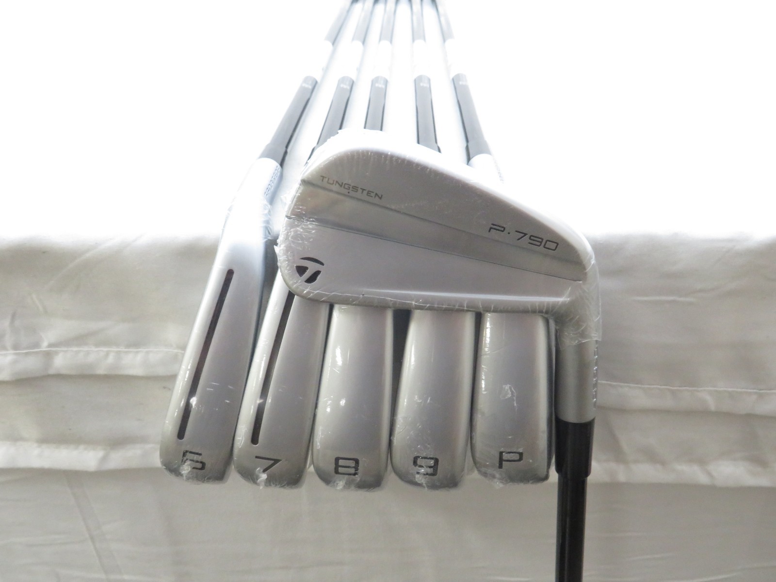 New 2023 TaylorMade P-790 Iron Set 5-PW Mitsubishi MMT 65g Regular Flex Graphite