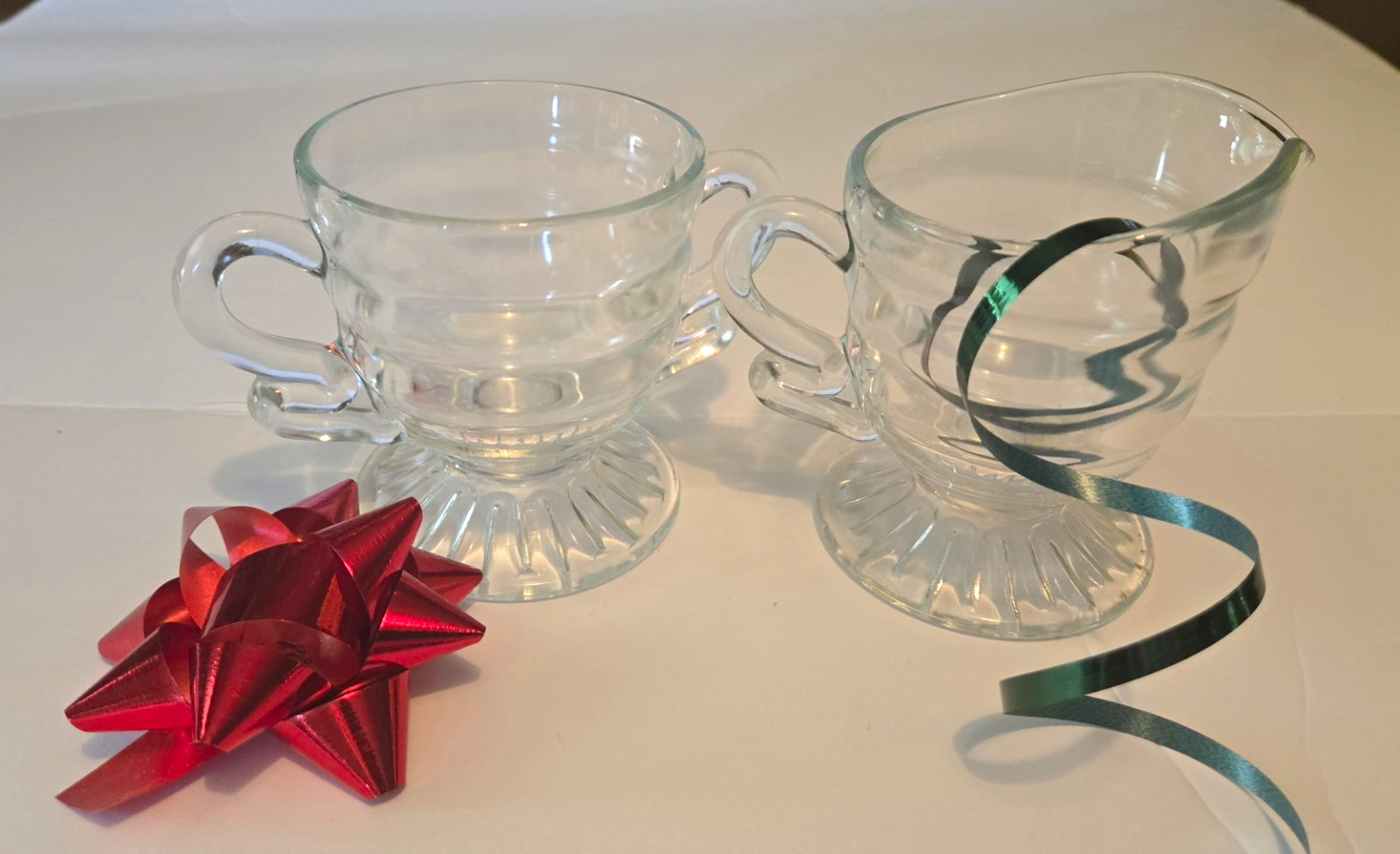 🫖 Vintage 50\'s Indiana Glass Sugar & Creamer  Christmas Candy Pattern