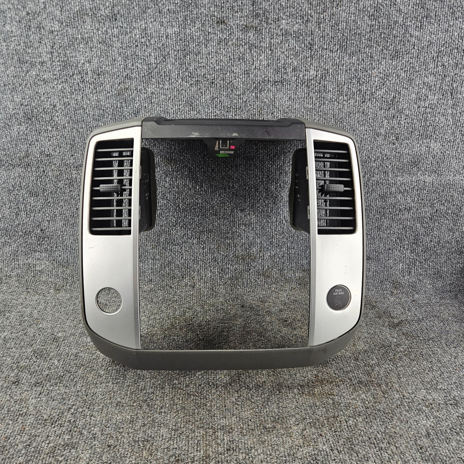 2009-2012 Nissan Frontier Xterra Radio Climate Control Trim Bezel Grey 2009-2012 Nissan Frontier Xterra Radio Climate Control Trim Bezel Grey