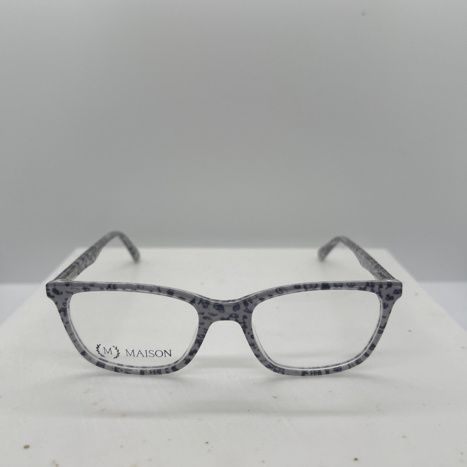 NEW MAISON DELILAH WHITE EYEGLASS NO CASE 48/17/135 : C79