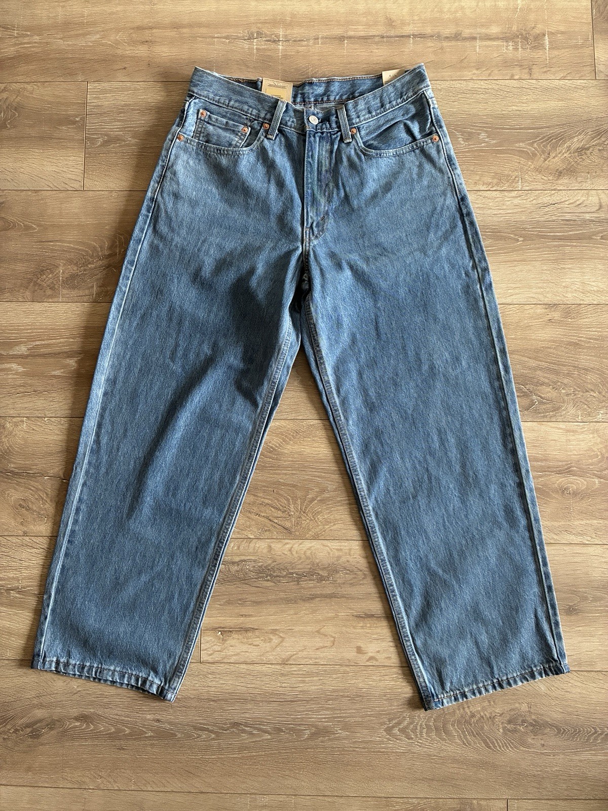 Levi\'s 578 Men\'s NWT sz 31 x 30 Baggy Medium Wash Jeans Levi\'s 578 Men\'s NWT sz 31 x 30 Baggy Medium Wash Jeans