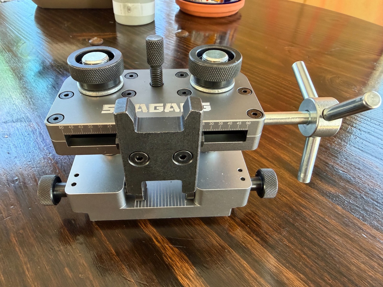 Sha Gang Applicable Type Sight Pusher Tool with and Rotatable Sight Prong Sha Gang Applicable Type Sight Pusher Tool with and Rotatable Sight Prong