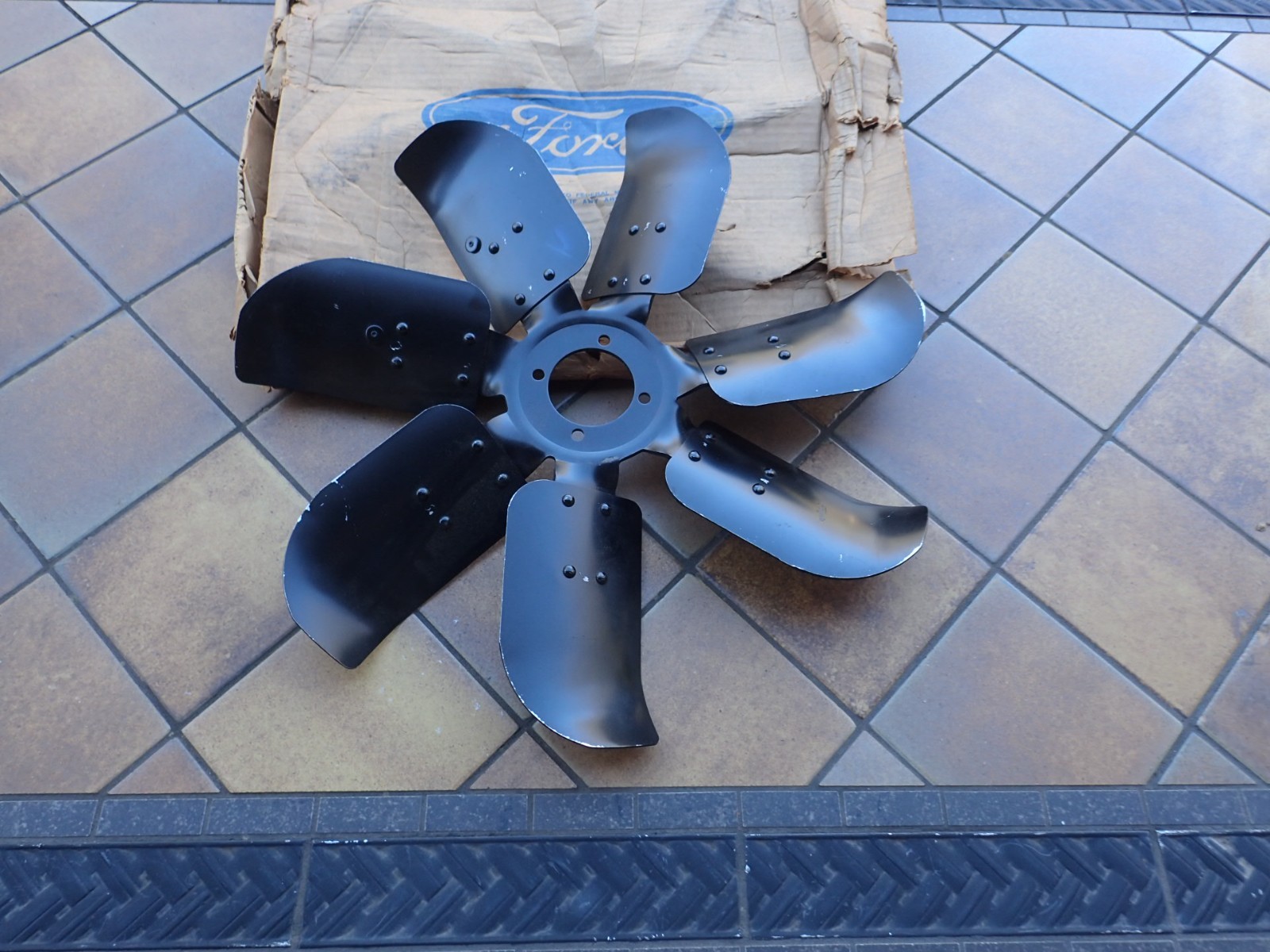 1965-67 Ford 352, 390, 427, 428 7-blade fan, NOS C5AZ-8600-B Mustang, Fairlane