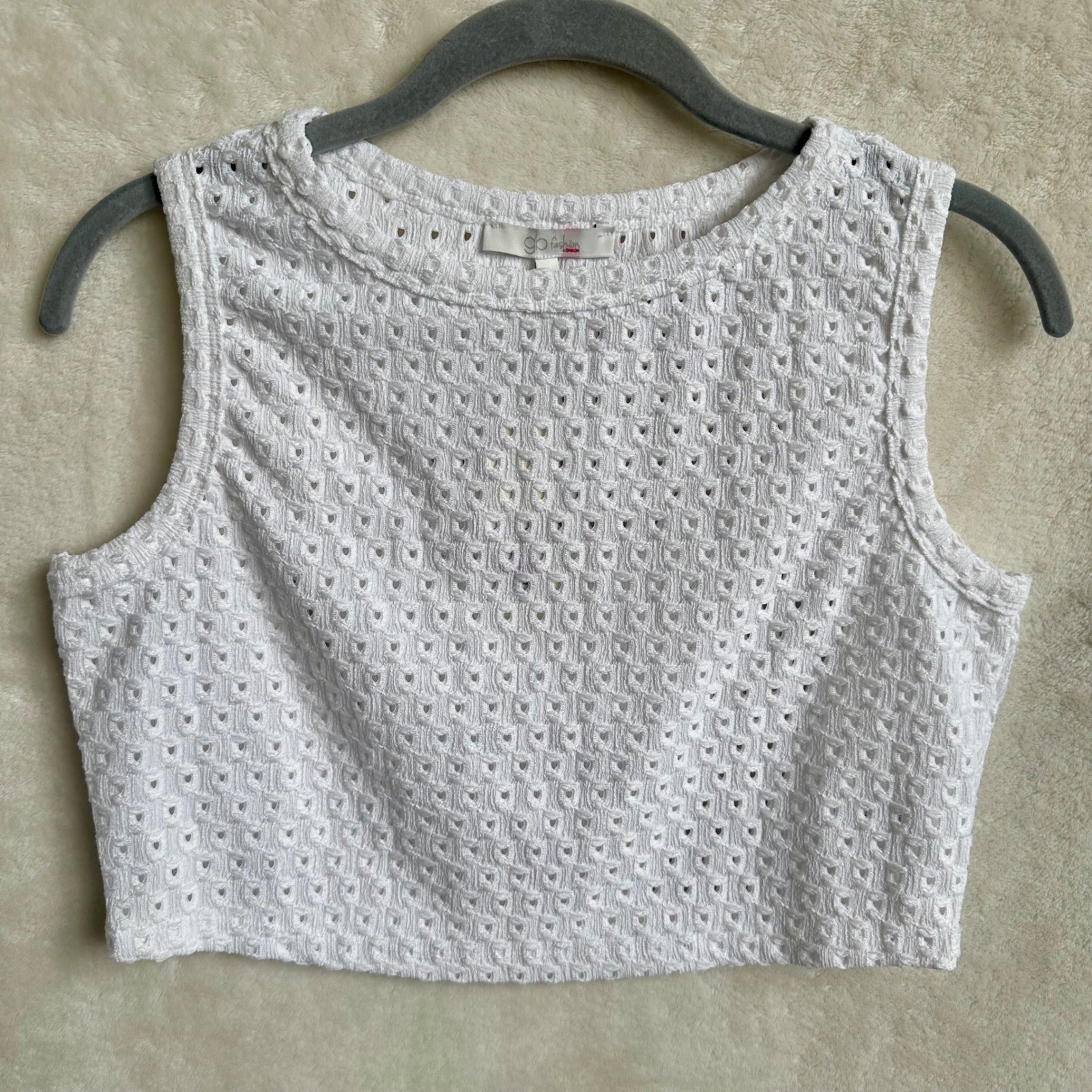 Francesca\'s White Eyelet Crochet Crop Top Boho NWT Sleeveless Medium M