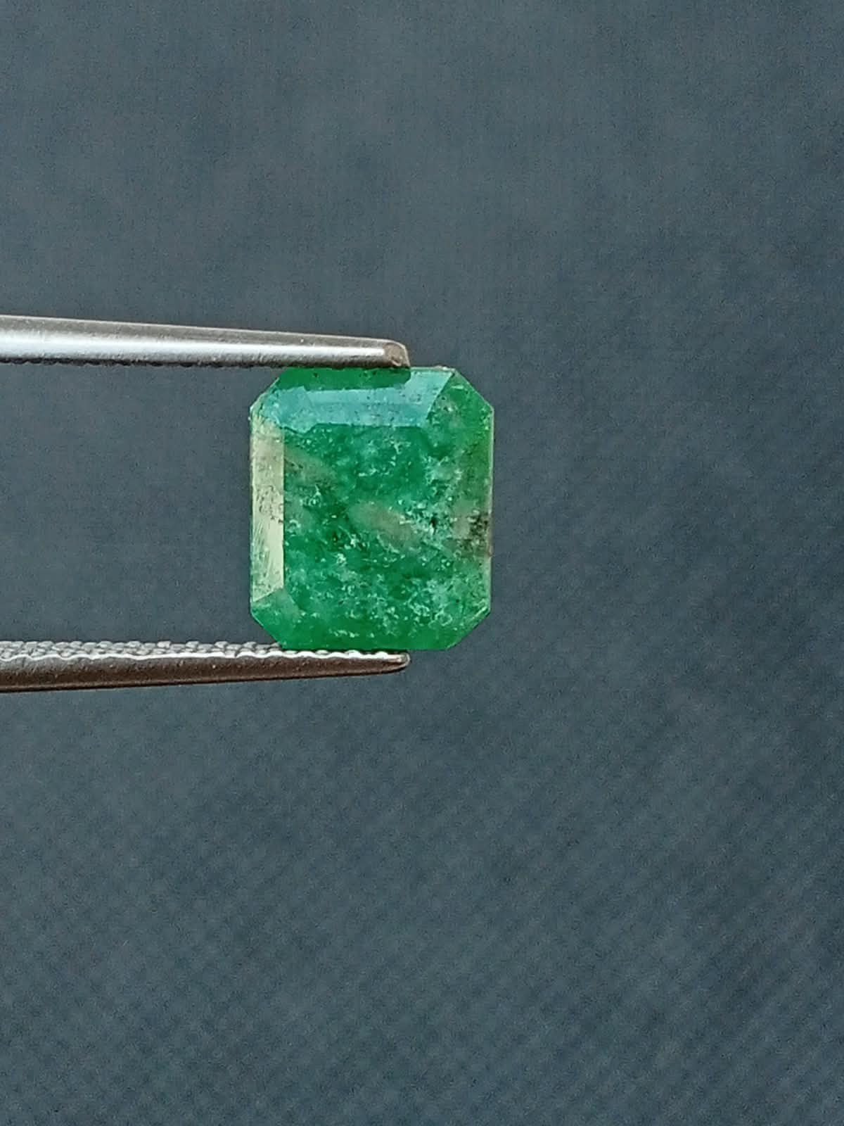 Natural Emerald Faceted Cut Gemstone 1.90 Ct Medium-Light Green Color Swat 