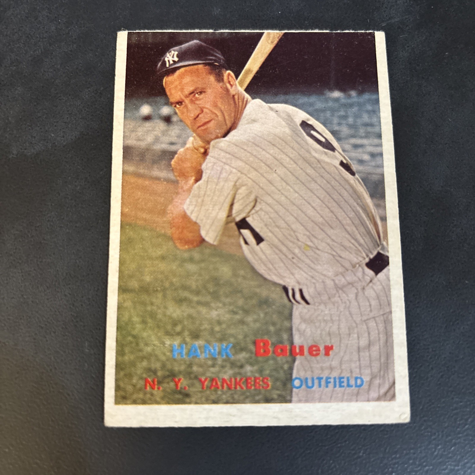 1957 Topps - Hank Bauer #240 (a) 1957 Topps - Hank Bauer #240 (a)