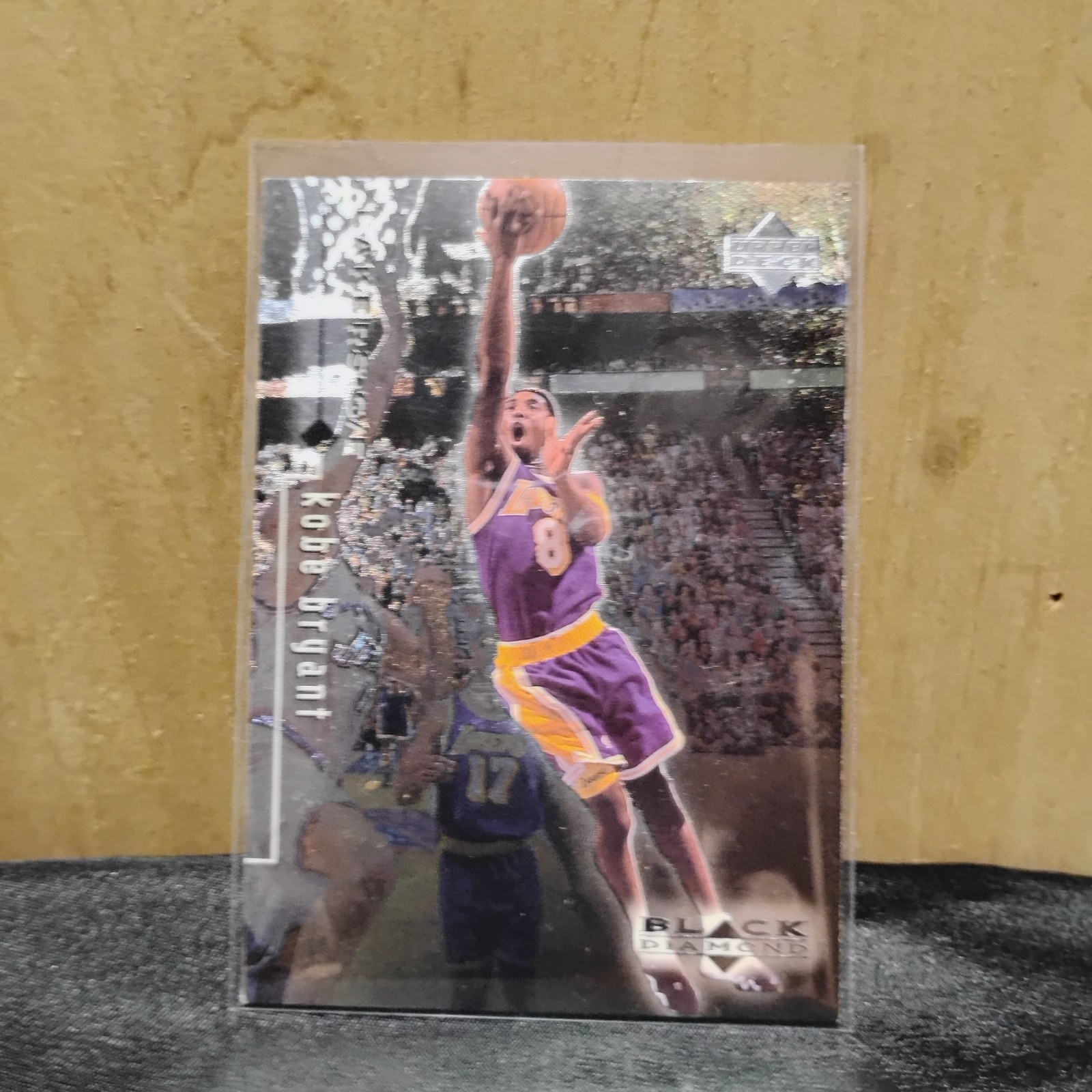 KOBE BRYANT - 1998-99 Upper Deck Black Diamond - NBA - #46 - Los Angeles Lakers