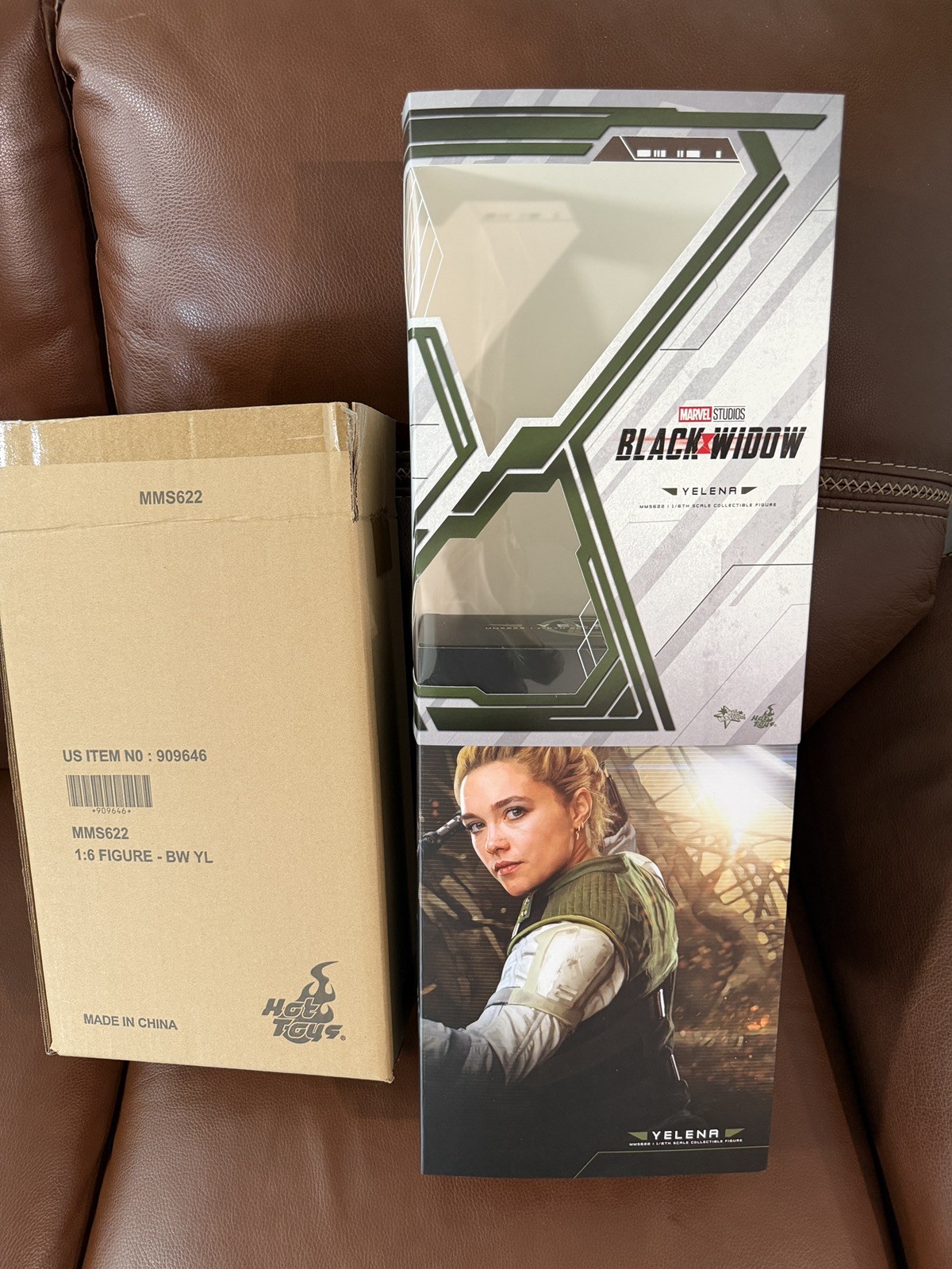 BLACK WIDOW, YELENA (WHITE SUIT) 1/6 SCALE HOT TOYS MMS622 US SELLER