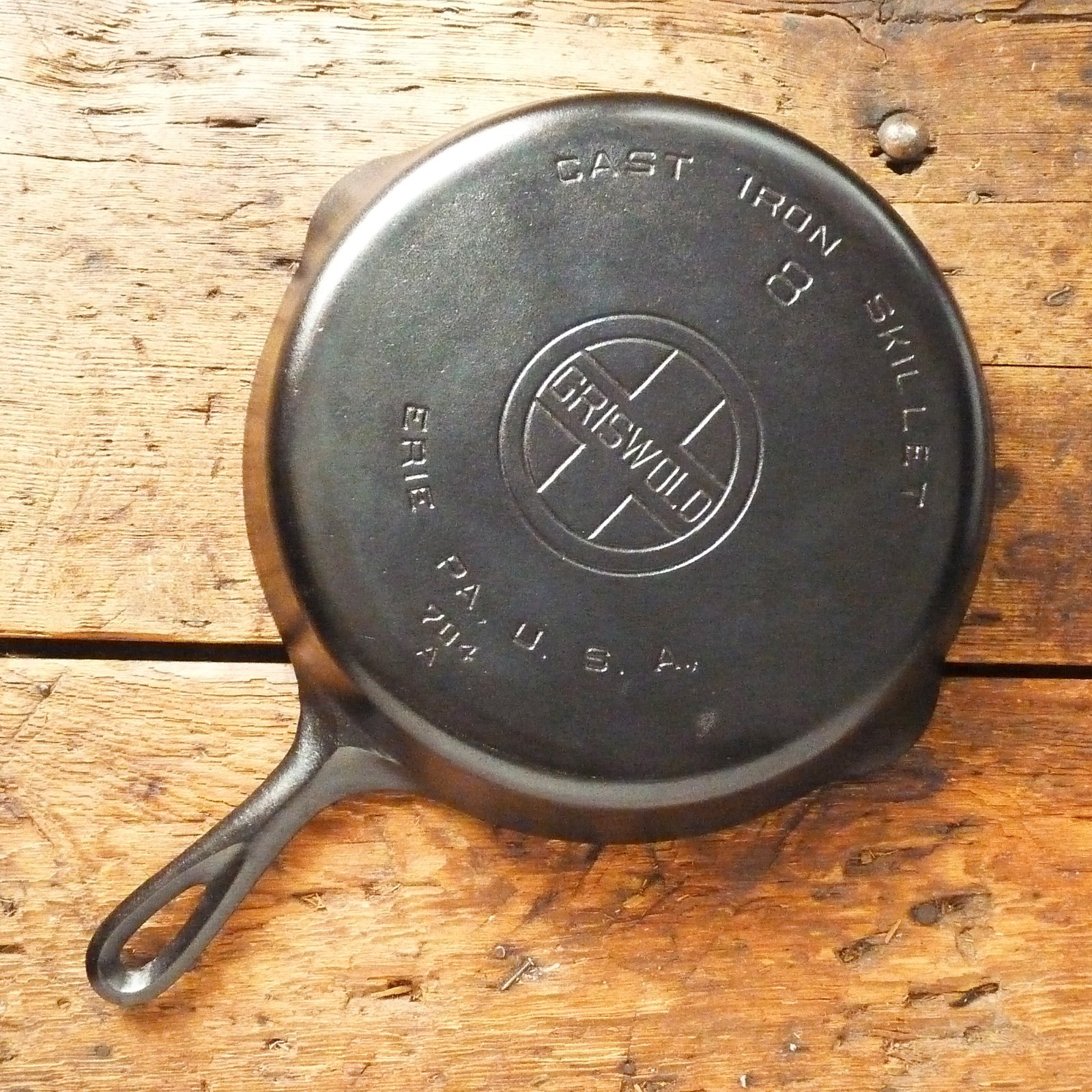 Vintage GRISWOLD Cast Iron SKILLET Frying Pan # 8 LARGE BLOCK LOGO - Ironspoon