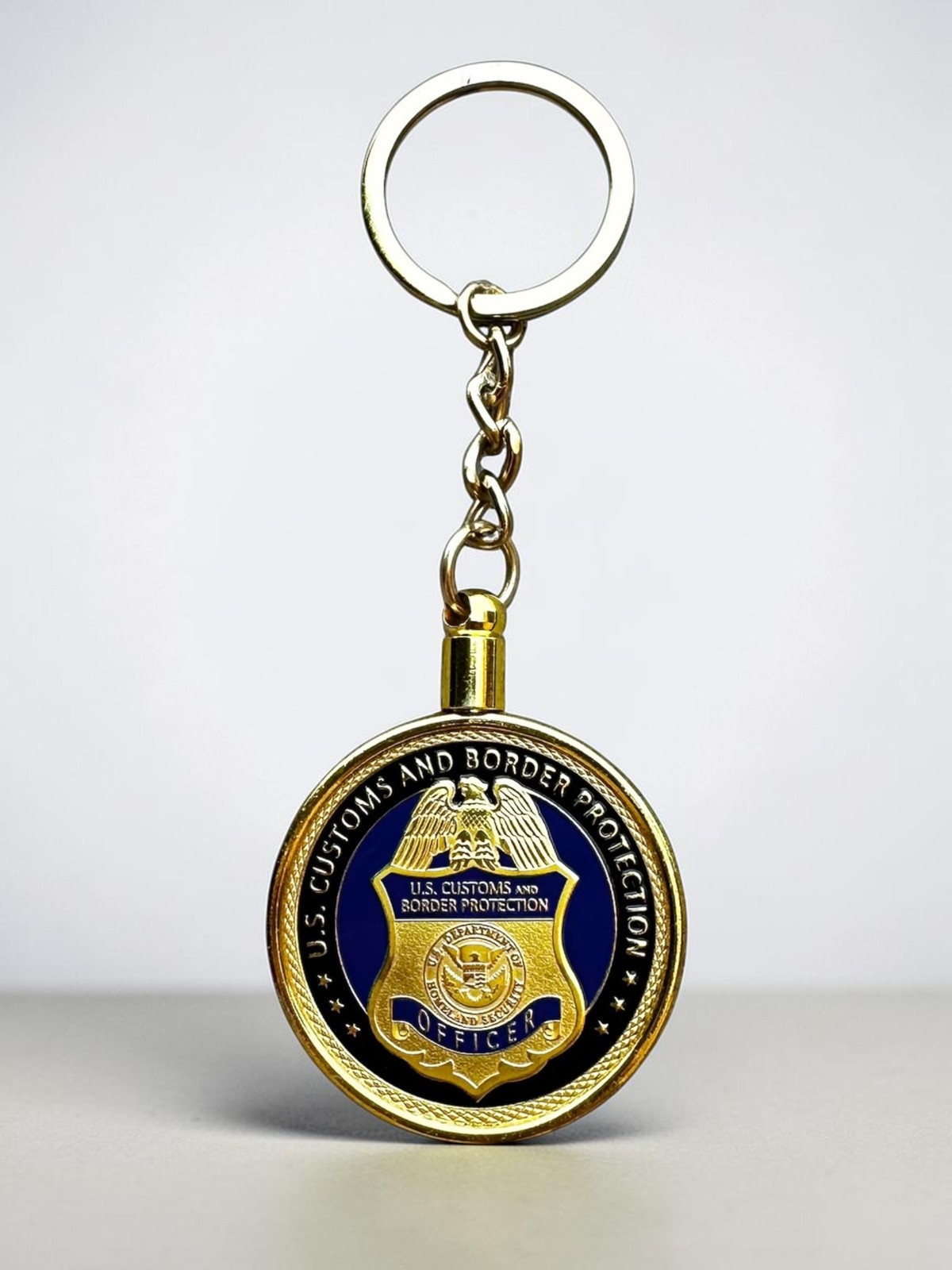 U S CUSTOMS AND BORDER PROTECTION OFFICER Challenge Coin Keychain ·GREAT GIFT·