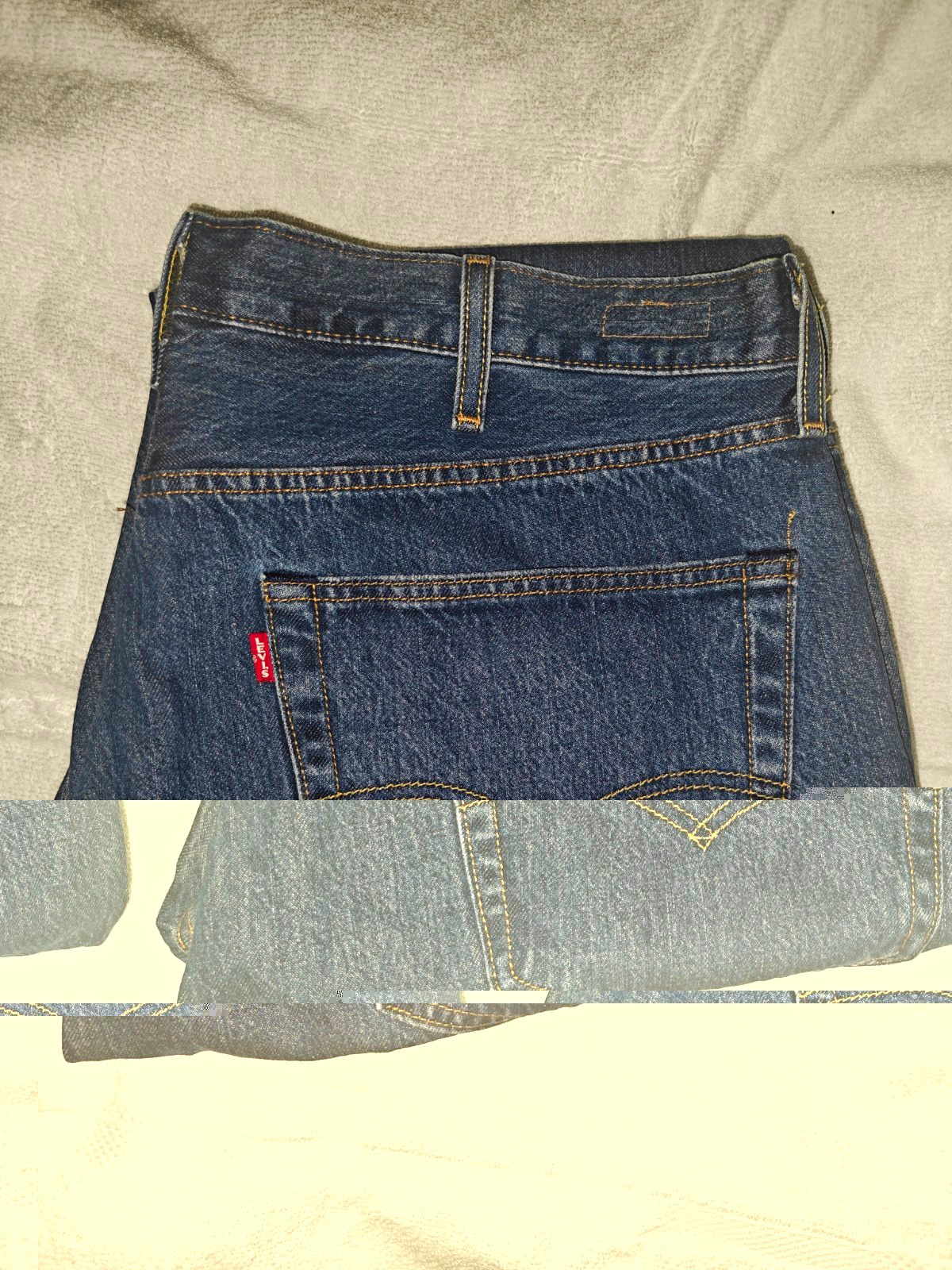 Levi\'s Men\'s Straight Medium Wash Blue Cotton Denim 5-Pocket Logo Jeans NWT Levi\'s Men\'s Straight Medium Wash Blue Cotton Denim 5-Pocket Logo Jeans NWT