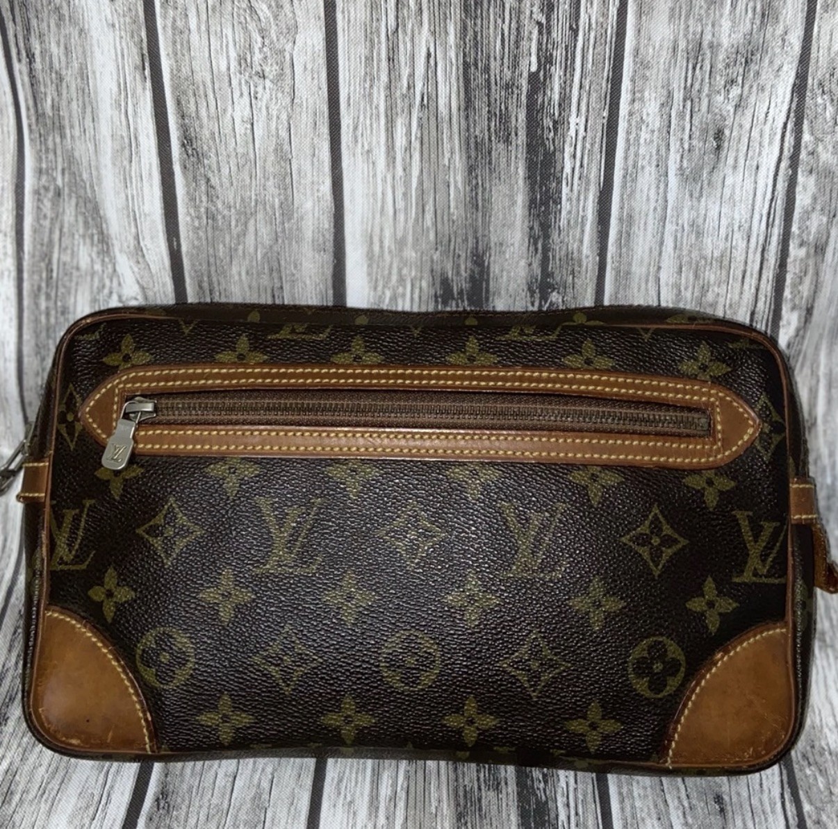 Authentic Vintage LOUIS VUITTON Marly Dragonne Clutch Bag