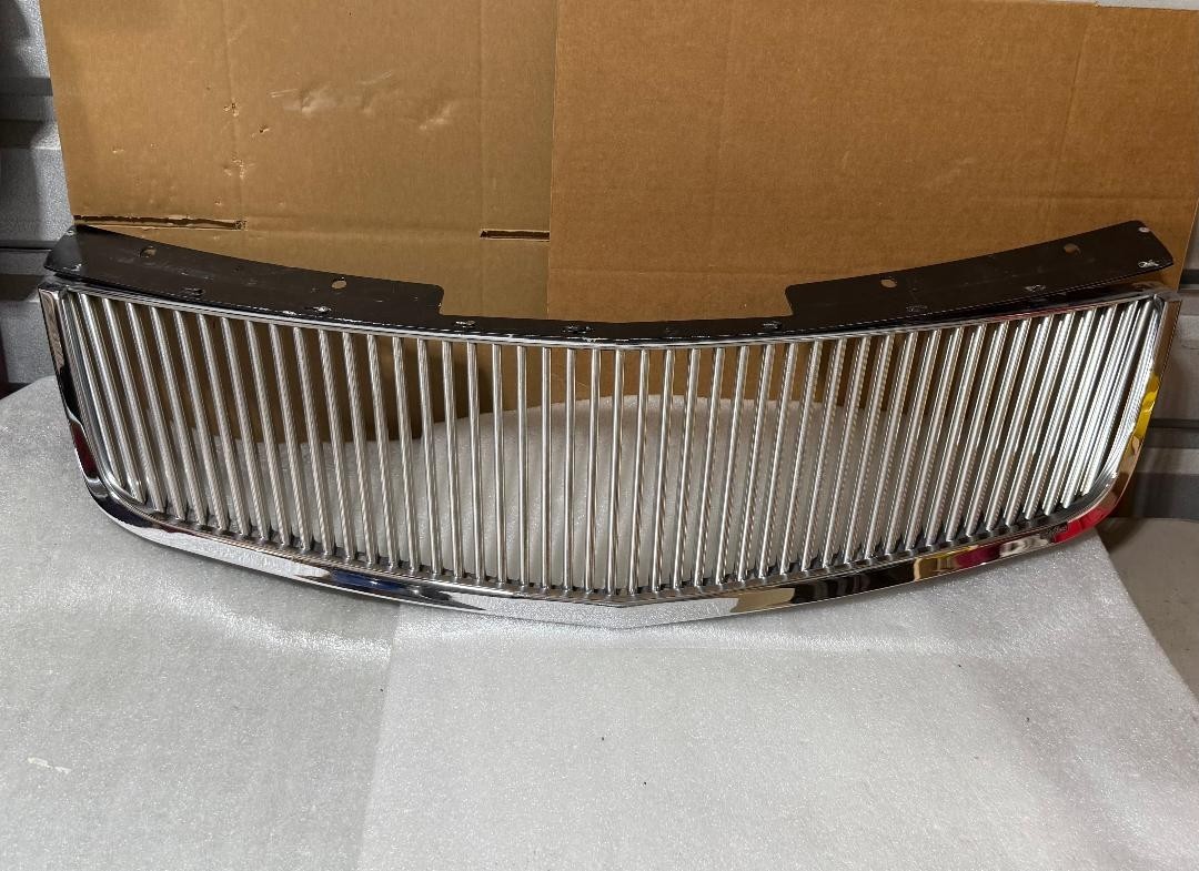 2006 - 2011 Cadillac DTS Grille Chrome with Silver Vertical Bars By E&G Classics 2006 - 2011 Cadillac DTS Grille Chrome with Silver Vertical Bars By E&G Classics