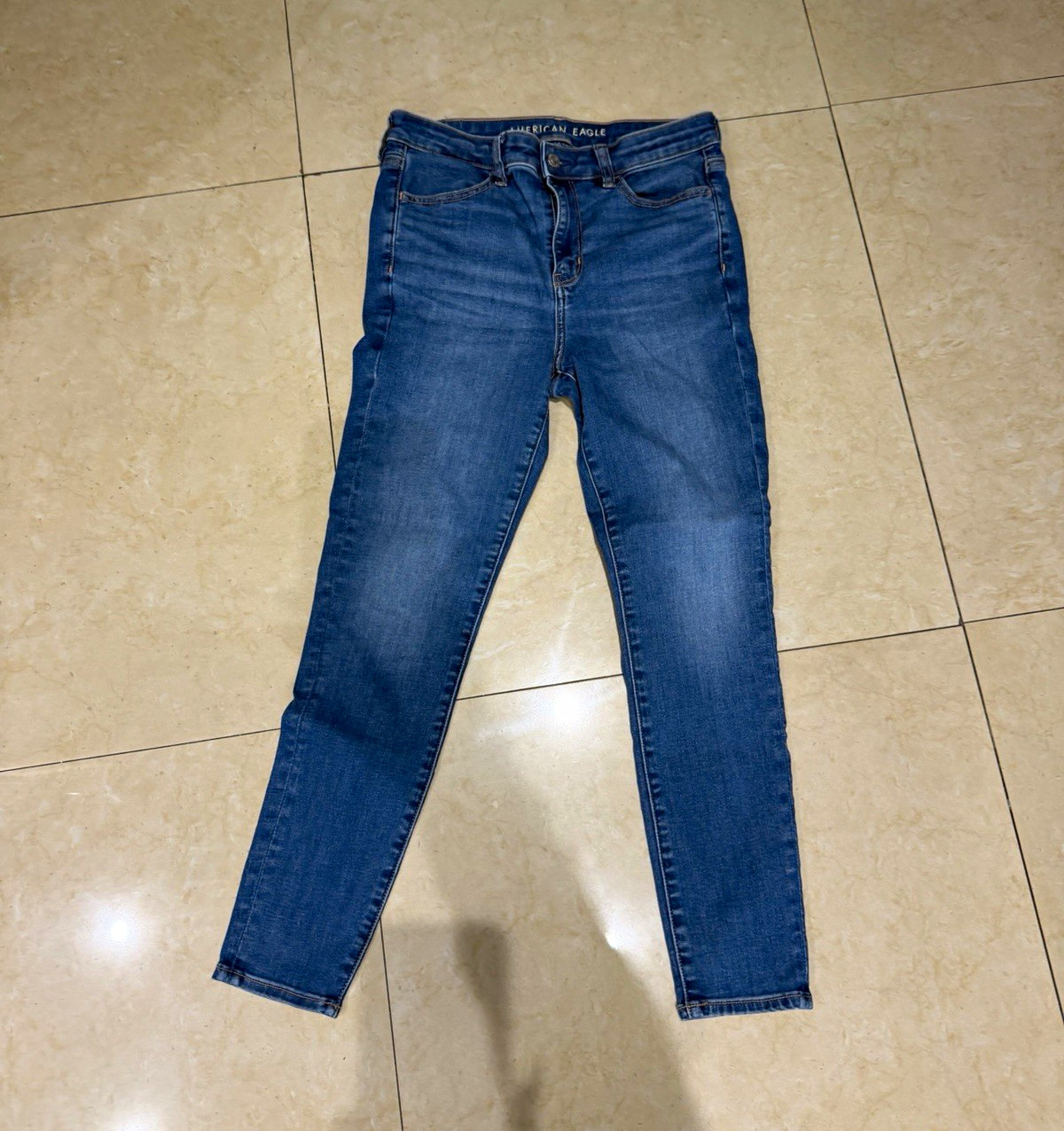 American Eagle Blue Medium Wash Skinny Jeans Slim Fit High Rise Stretch 5-Pocket