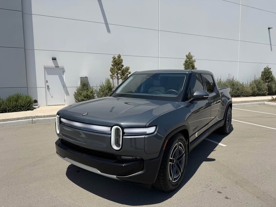 2026 Rivian R1T