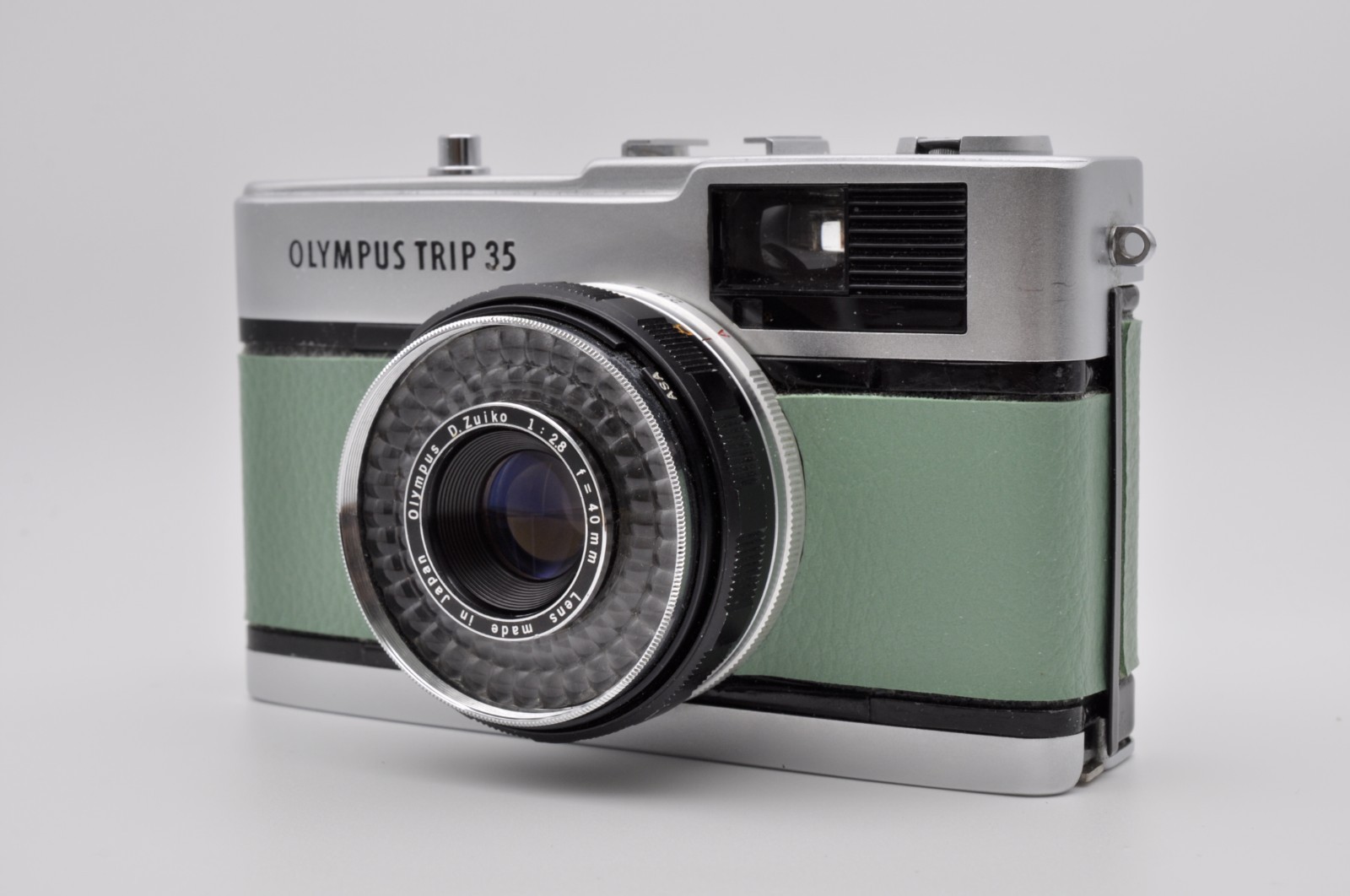 [Near MINT] Olympus Trip 35 35mm Film Camera 40mm f/2.8 From JAPAN #OF-018