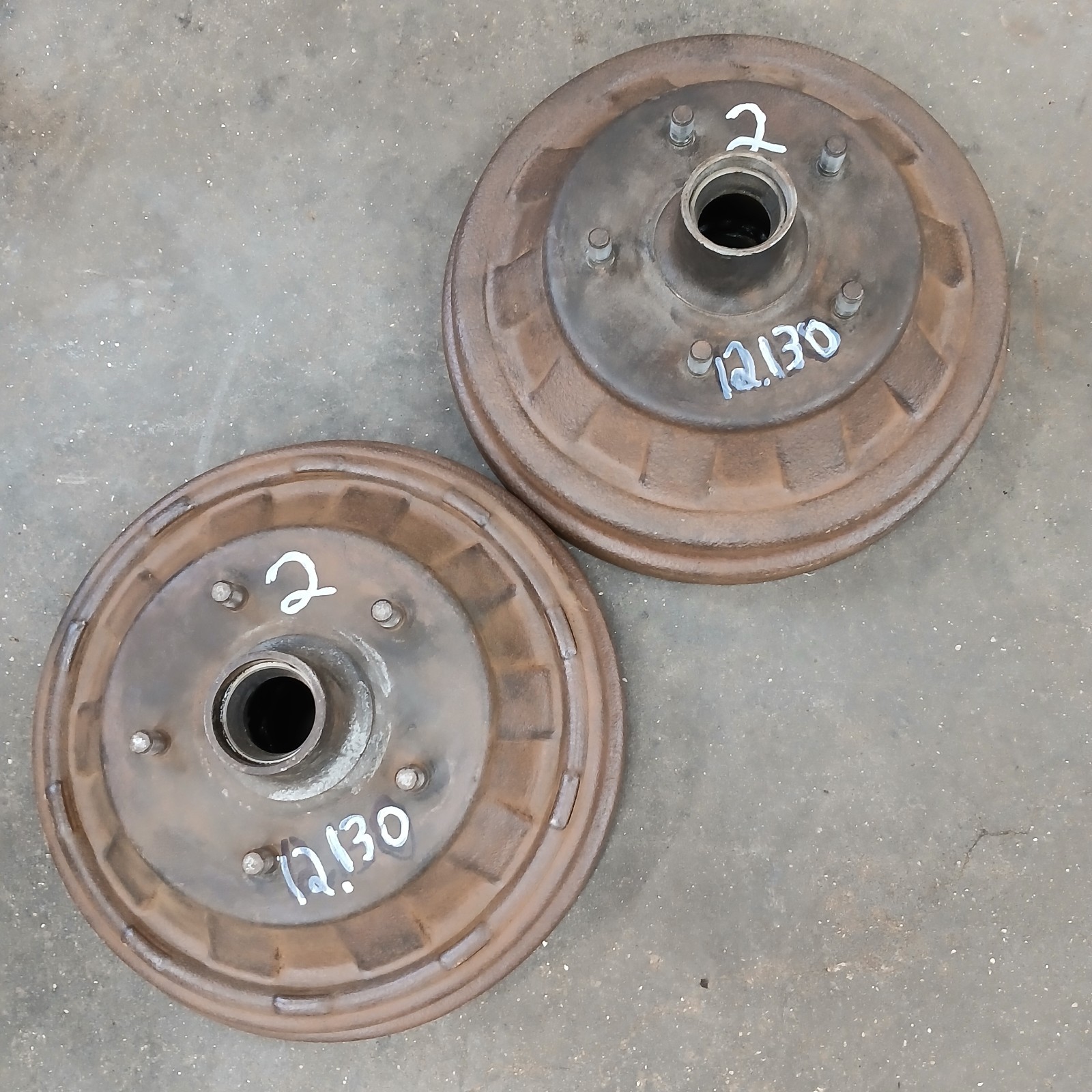 1940-1948 Ford Front Brake Drums Pair 1941 1942 12.130\