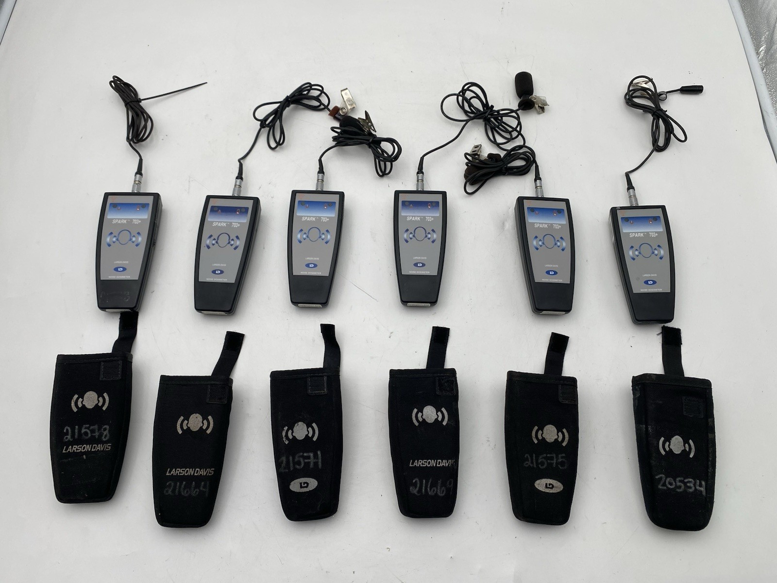 Lot of 6 Larson Davis Spark 703 + dB Noise Dosimeter w/ Cases & Microphones