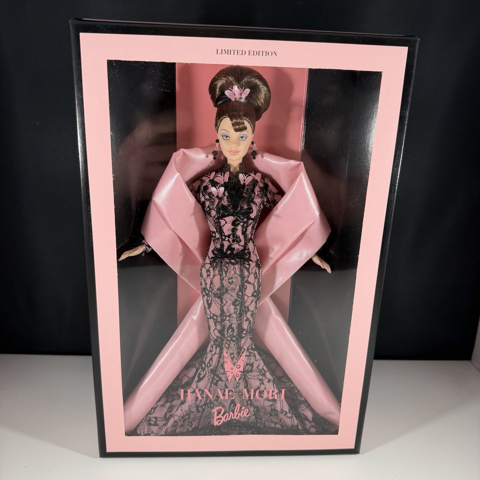 Vintage Mattel 1999 Limited Edition Hanae Mori Barbie Doll #24994 NRFB Vintage Mattel 1999 Limited Edition Hanae Mori Barbie Doll #24994 NRFB