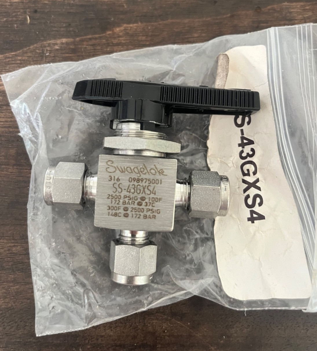 Swagelok SS-43GXS4 1/4” 40 Series Tubing 1 Piece 3-WayBall Valve Stainless Steel