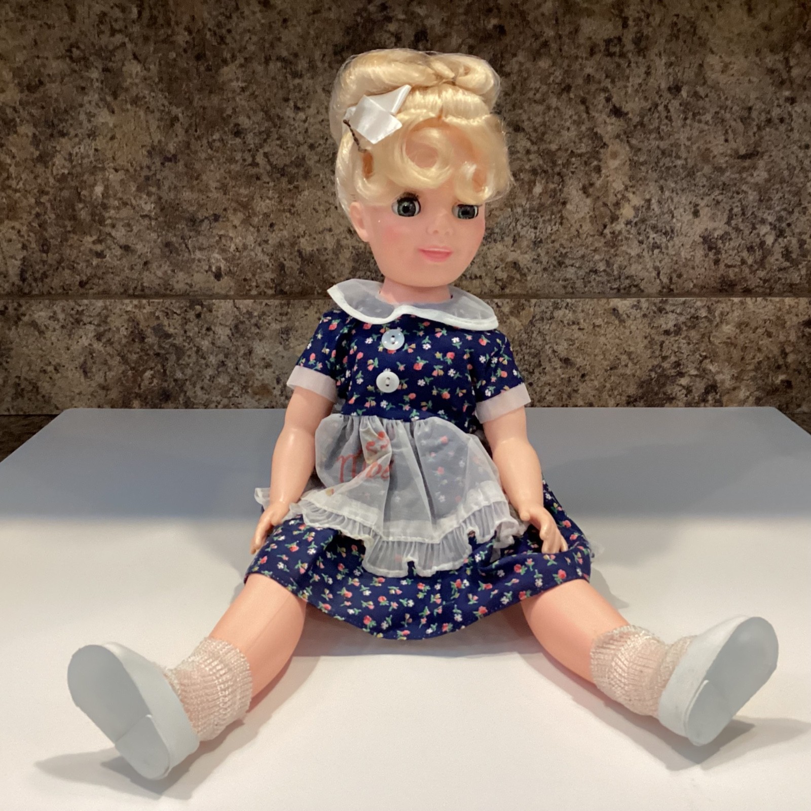 Vintage Miss Sunbeam Advertising Doll by Eegee 17 \ Vintage Miss Sunbeam Advertising Doll by Eegee 17 \