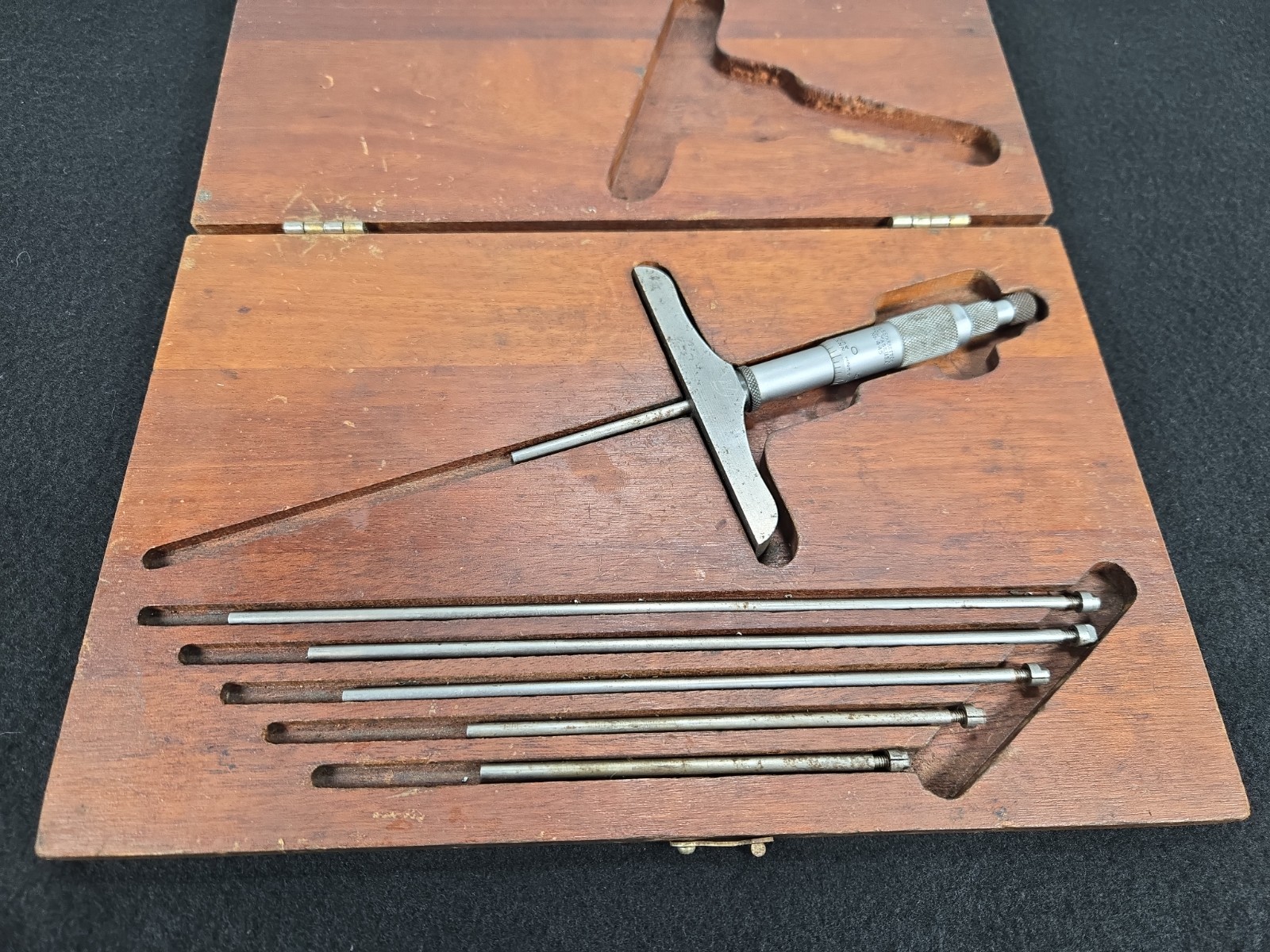 Vtg Starrett  445 Depth Micrometer Set In Wood Case