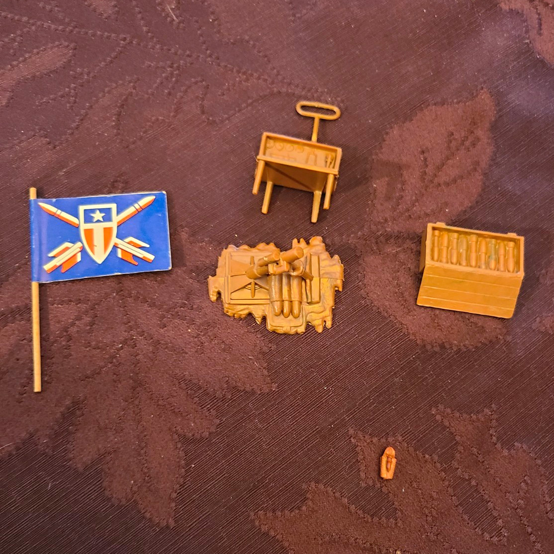 Vintage Marx Military Playset Accessories UN flag HQ Radio Table Mortar