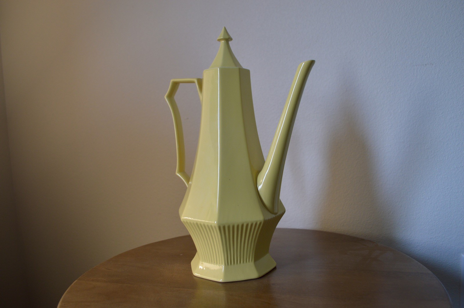 GORGEOUS Vintage Independence Ironstone Daffodil  Yellow Coffee Pot Octagonal