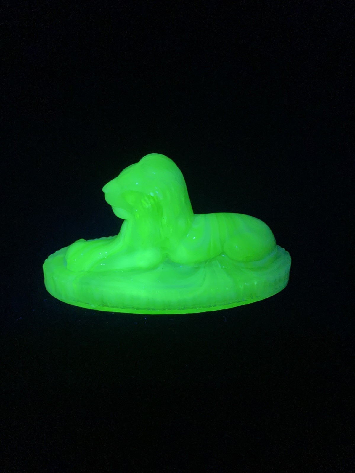 Vintage Uranium Glass Statue Vogelsong Summit Art Oscar The Lion Green