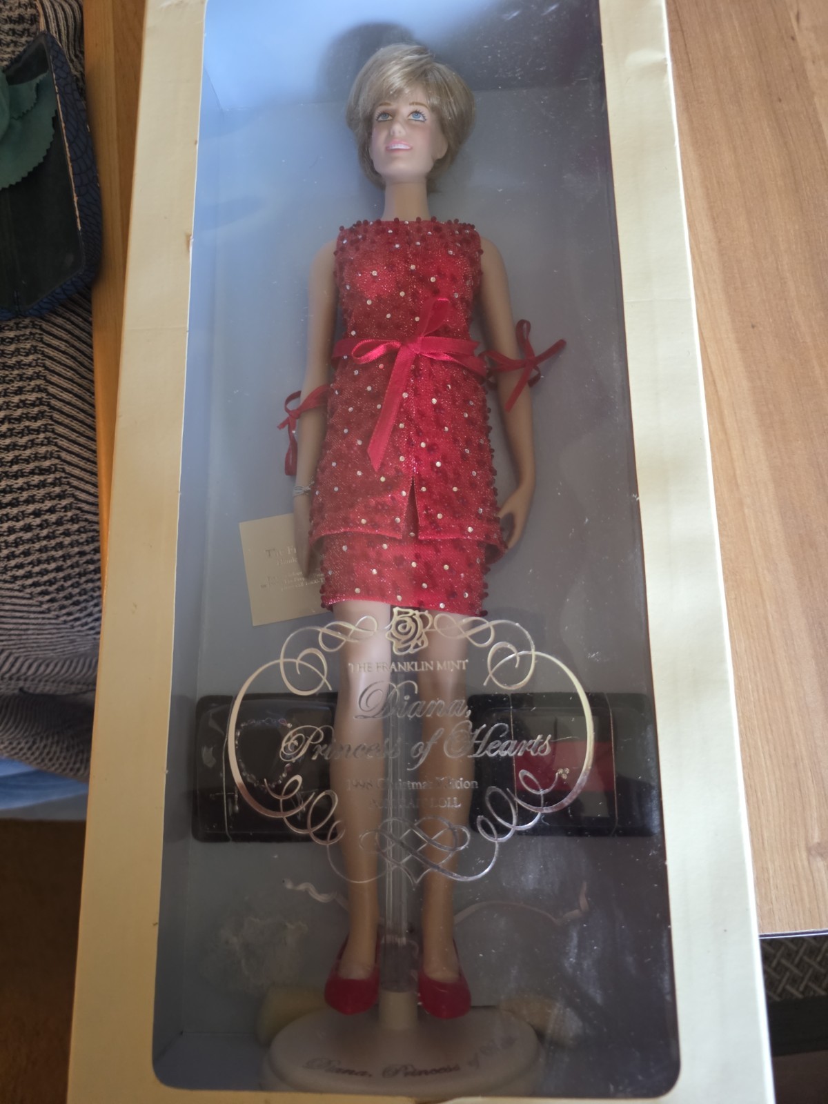 MIB Franklin Mint 16” Vinyl Princess of Hearts Diana Doll 1998 Christmas LE/1000