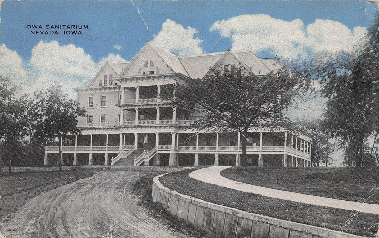 Nevada Iowa Sanitarium run by Seventh Day Adventist Church Vtg Postcard 42A