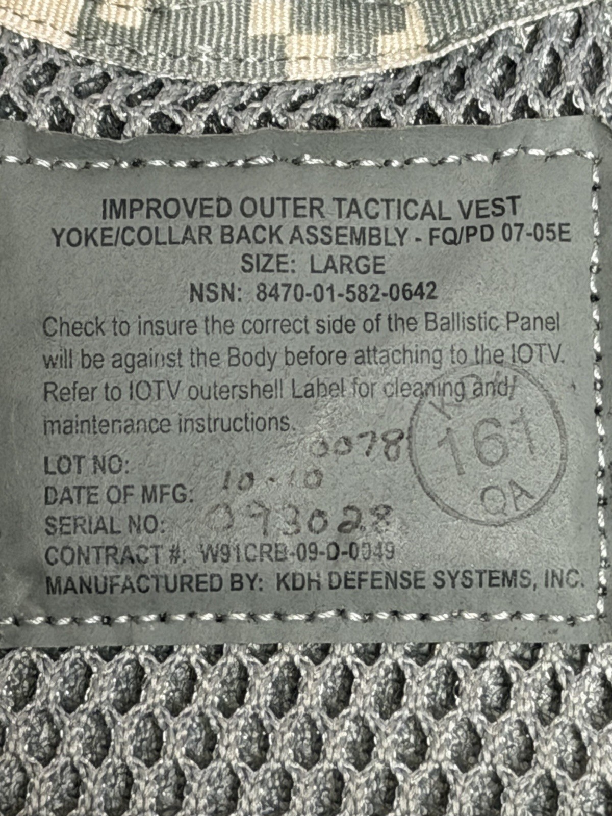 Improved Outer Tactical Vest Yoke Collar Back Assembly Snaps Multicam OCP