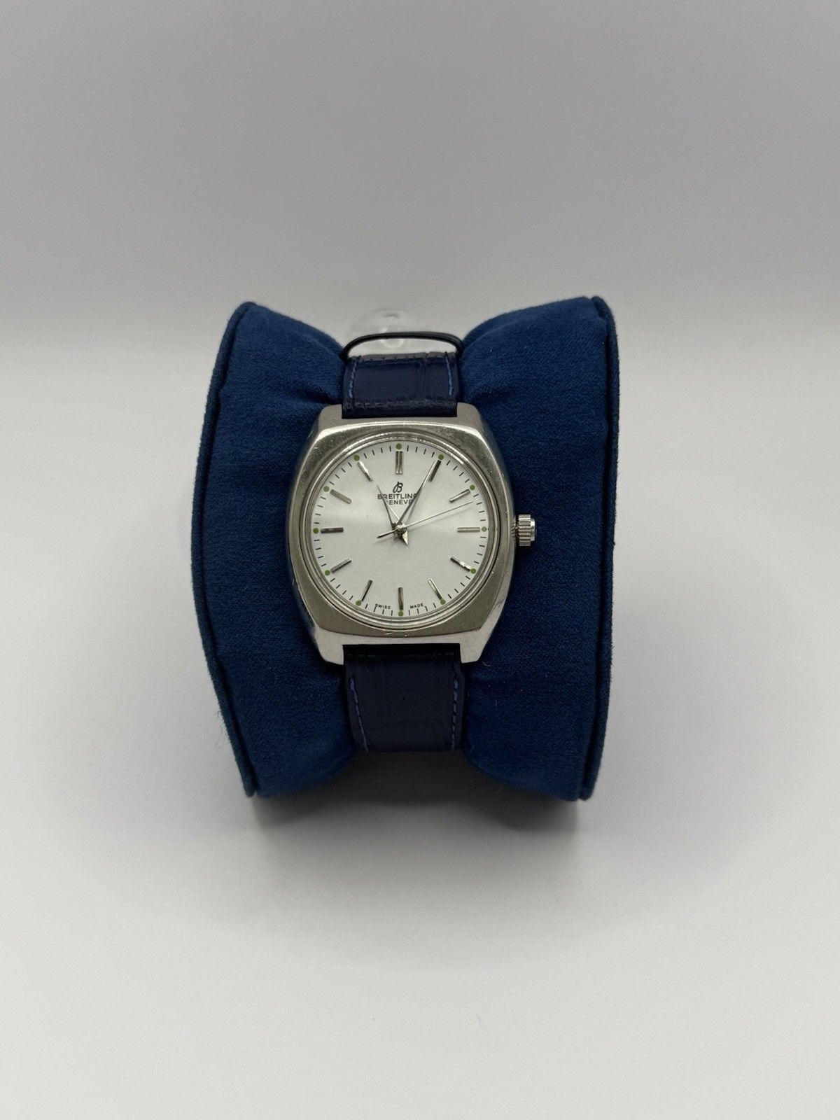 Breitling Geneve Men's Vintage Manual Wind Silver Dial 35mm Steel Blue Leather Breitling Geneve Men's Vintage Manual Wind Silver Dial 35mm Steel Blue Leather