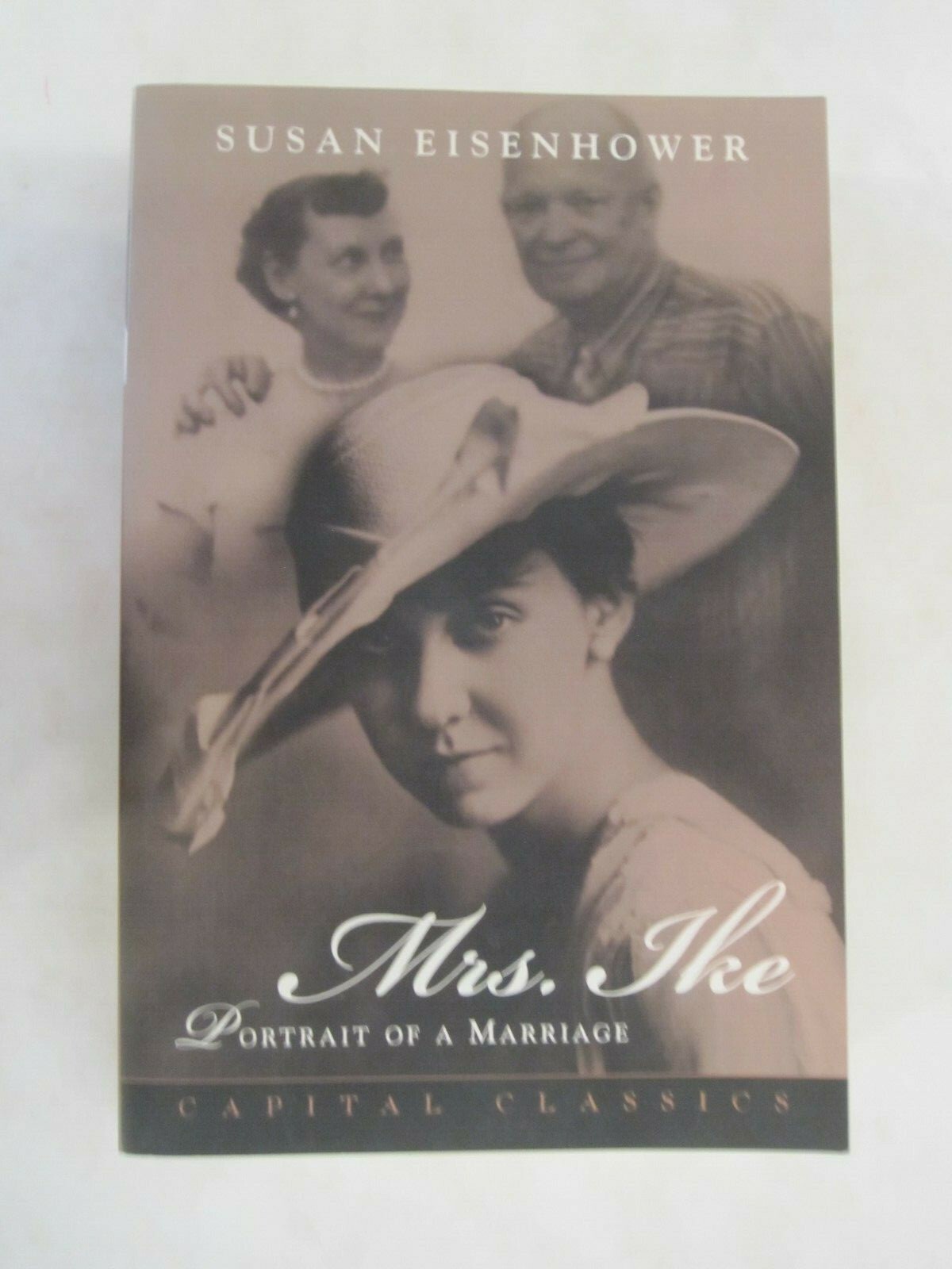 Mrs. Ike: Portrait of a Marriage by Susan Eisenhower
