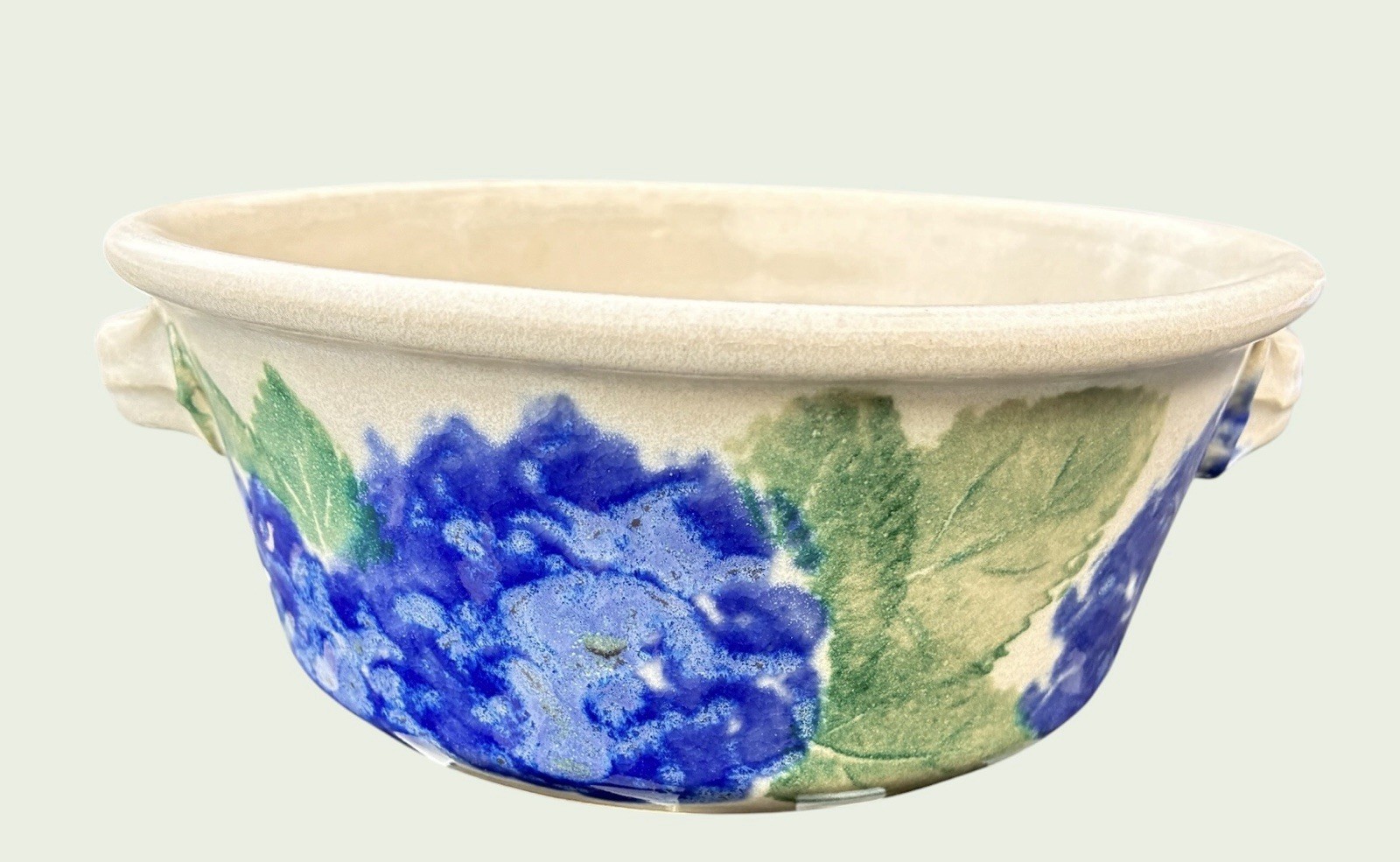 Vtg Chatham Pottery Handled Hydrangea Serving Bowl 8.25” Stoneware Cape Cod Vtg Chatham Pottery Handled Hydrangea Serving Bowl 8.25” Stoneware Cape Cod