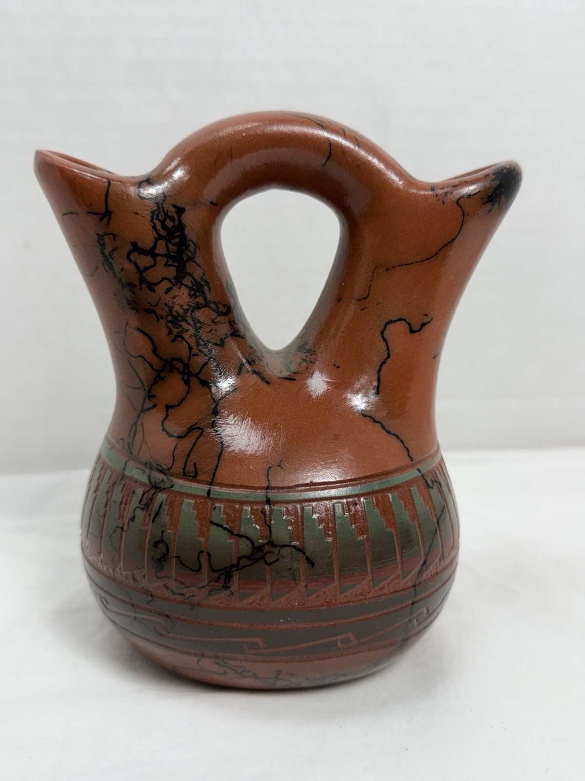 Vintage Native American Navajo Hand-Etched Terracotta Horsehair Wedding Vase Vintage Native American Navajo Hand-Etched Terracotta Horsehair Wedding Vase