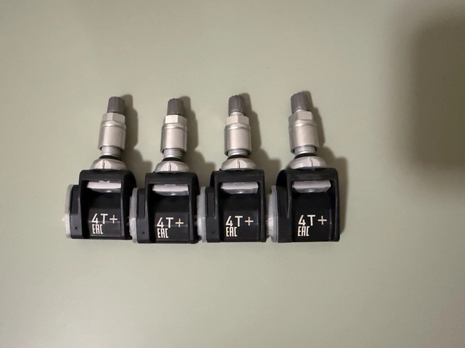 Set of 4 OEM TPMS Trailer Sensors 2019-2026 Chevrolet/GMC Truck/ SUV GM#13545366