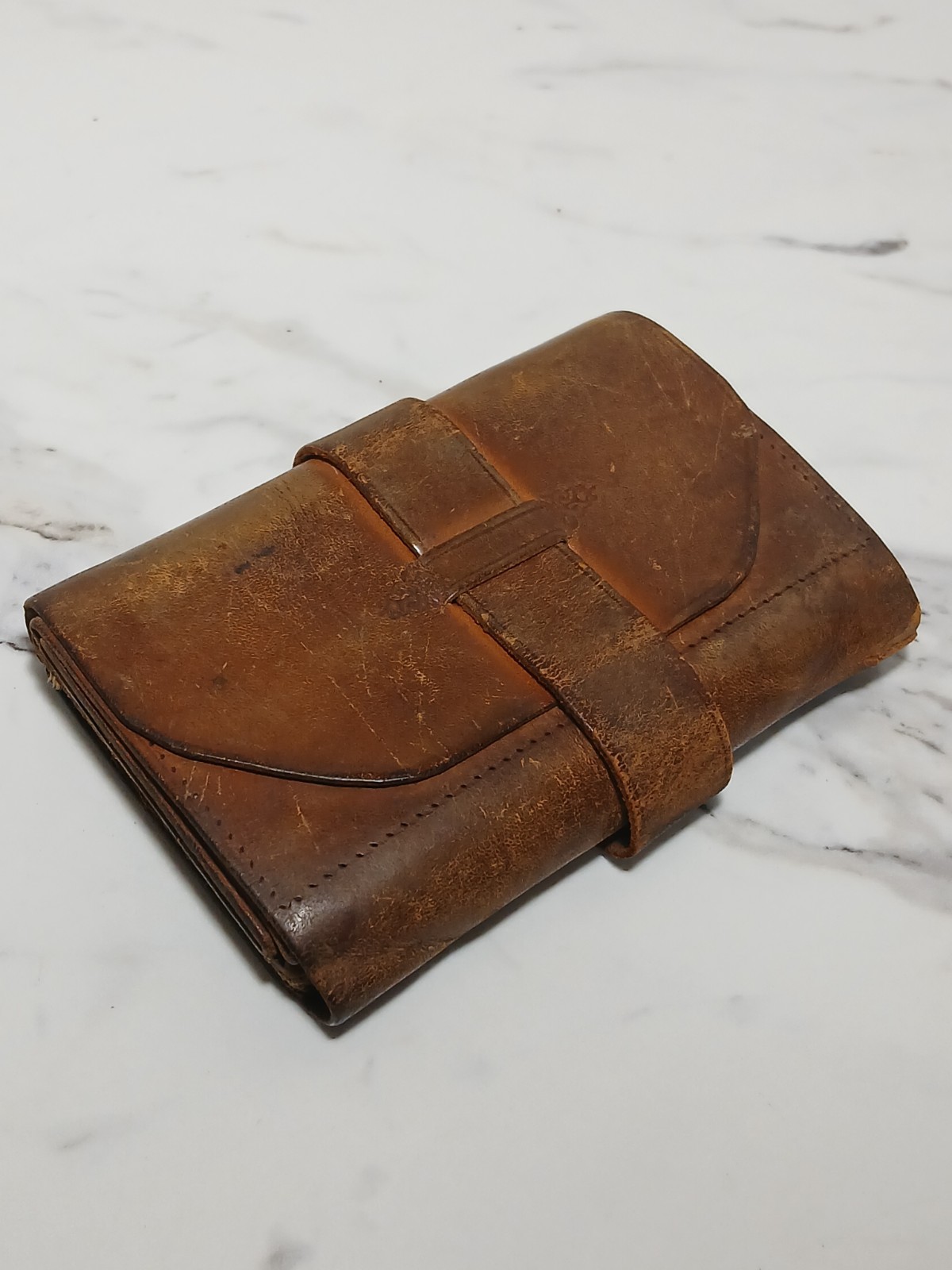 Antique 1800s Civil War Era Brown Leather Folding Wallet. Antique 1800s Civil War Era Brown Leather Folding Wallet.