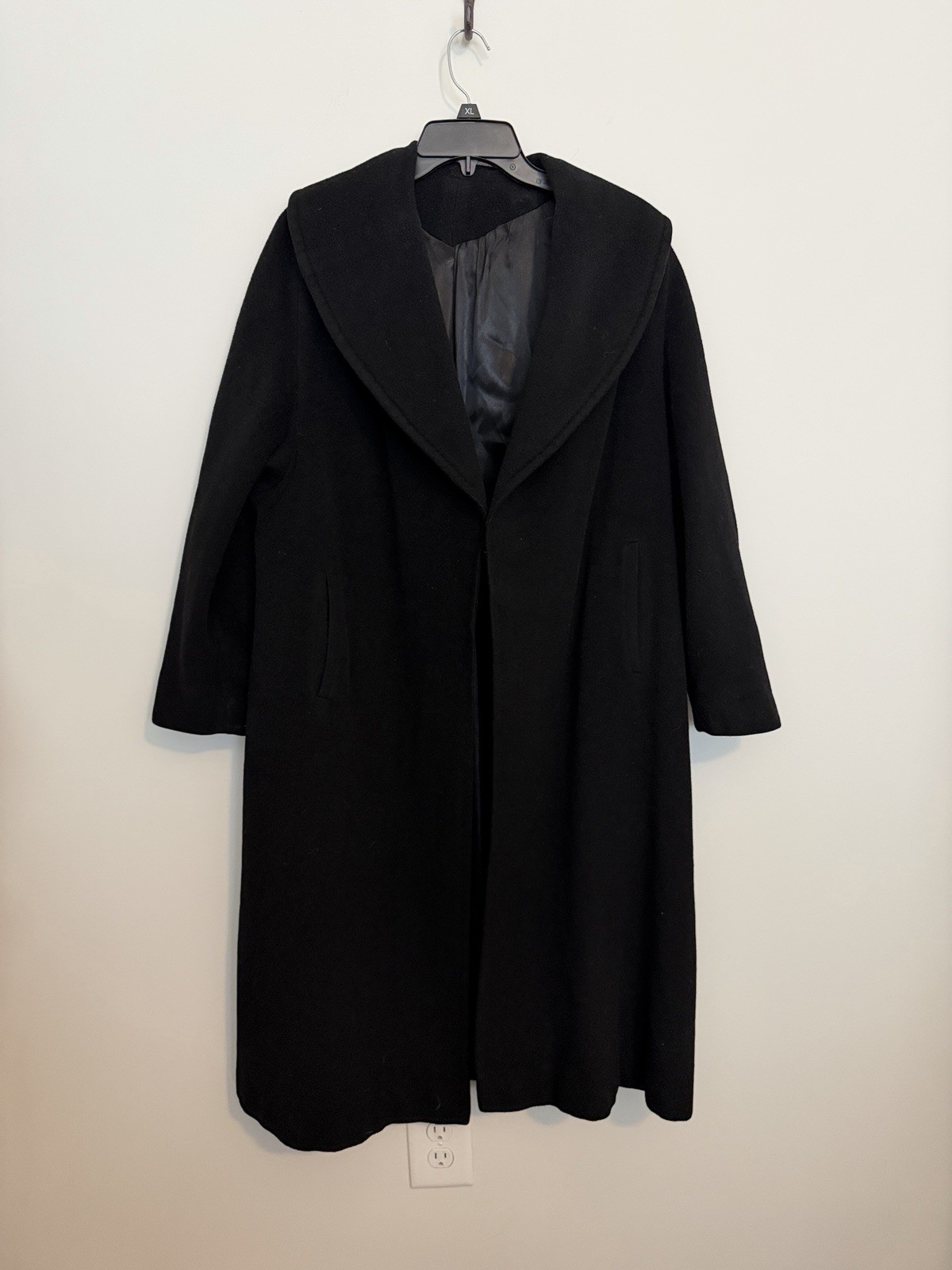 Vintage 60s 100% Cashmere Black Swing Coat Union Made Luxury  Women’s  L / XL