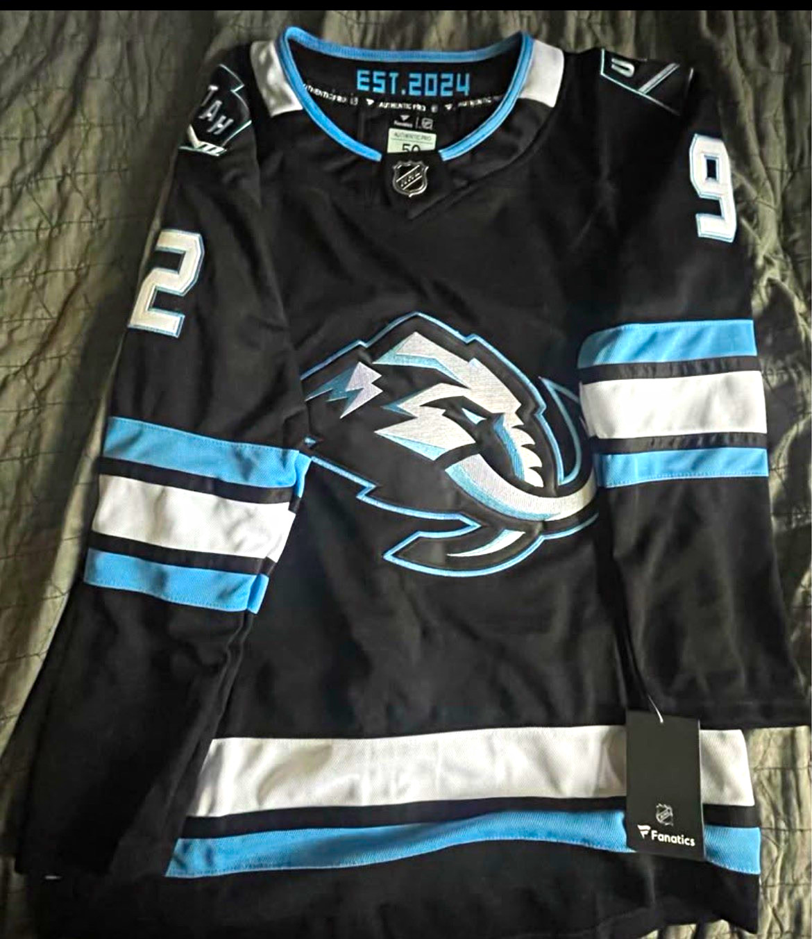 New With Tags Fanatics Utah Mammoth Logan Cooley NHL Hockey Jersey Mens M