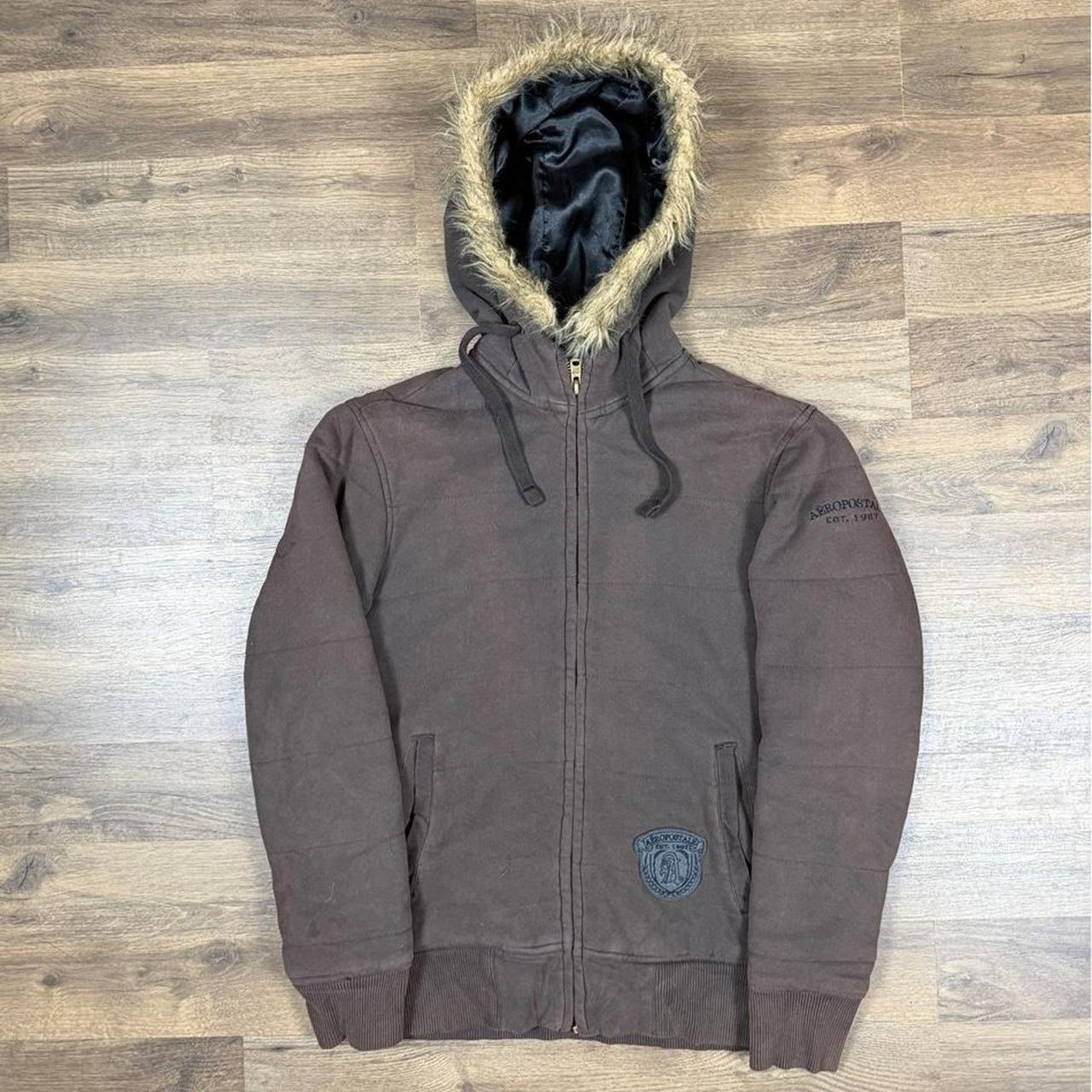 Vintage 2000s Y2K Aeropostale Faux Fur Zip Up Jacket Womens Small Brown Vintage 2000s Y2K Aeropostale Faux Fur Zip Up Jacket Womens Small Brown