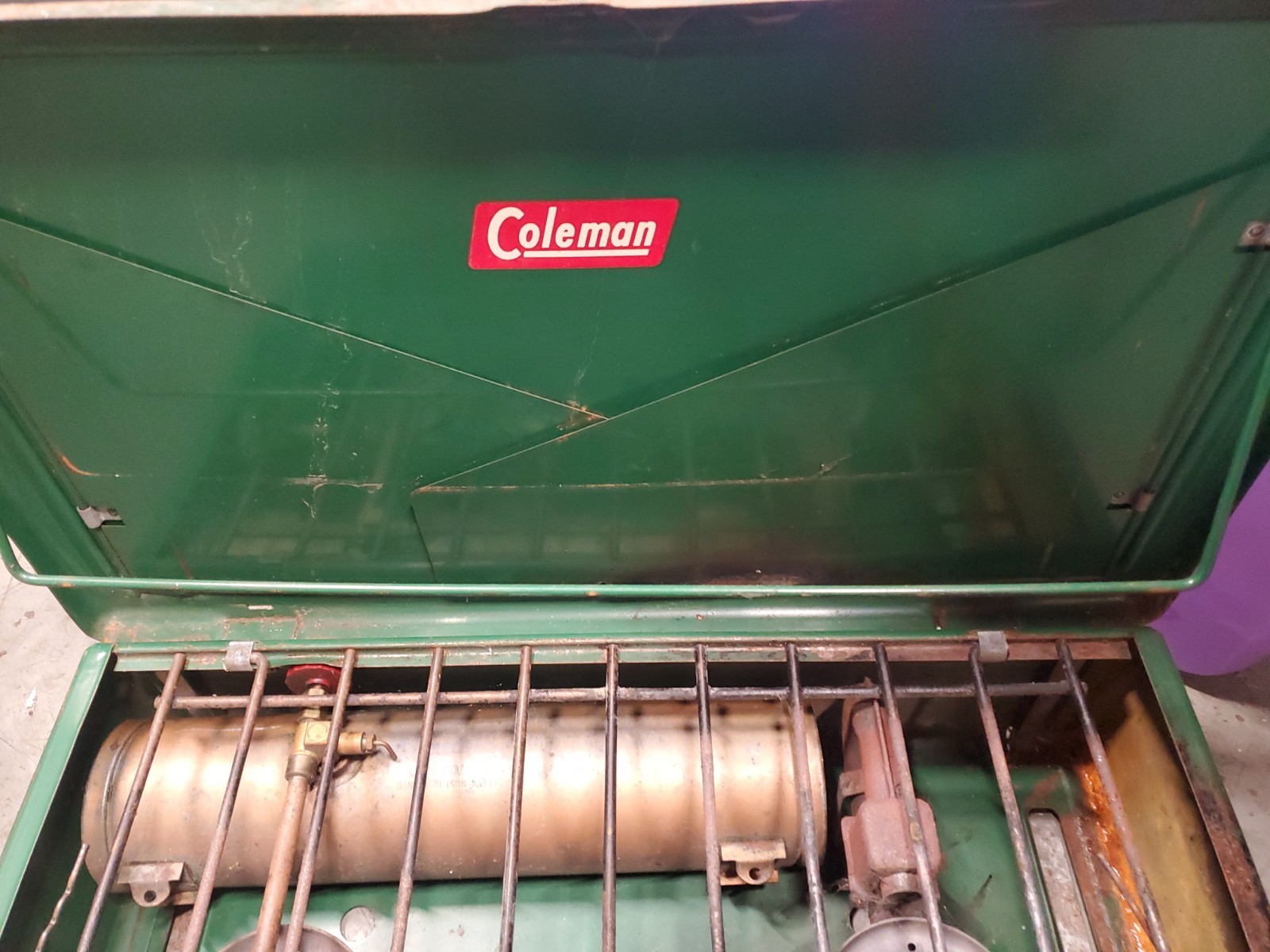 Nice Vintage Coleman Model 413D Dual 2 Burner Green Gas Camping Stove Nice Vintage Coleman Model 413D Dual 2 Burner Green Gas Camping Stove