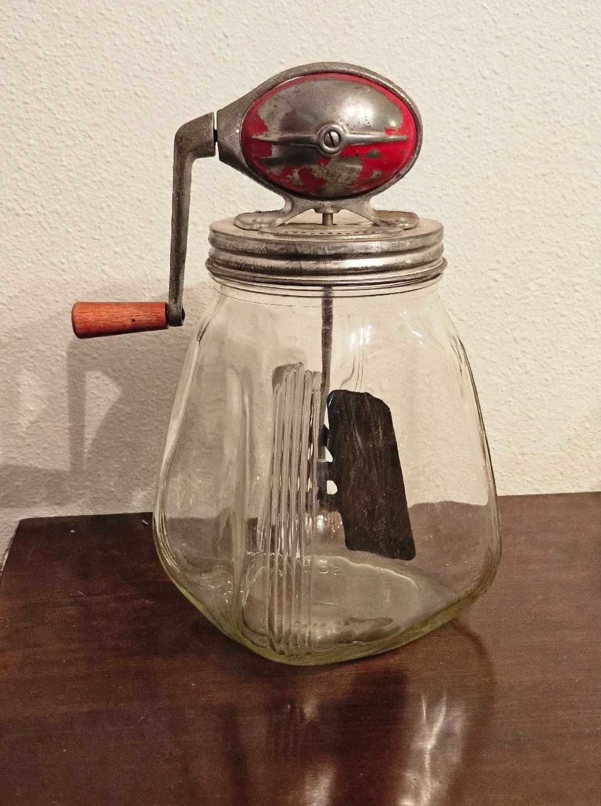 Antique DAZEY BUTTER CHURN No 4 1922 Patent 1930s Red Football Top 4 QT Glass